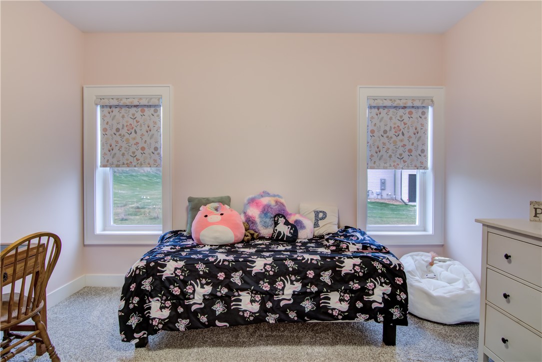 Eleva, Wisconsin, 54738, United States, 5 Bedrooms Bedrooms, ,3 BathroomsBathrooms,Residential,For Sale,1989894