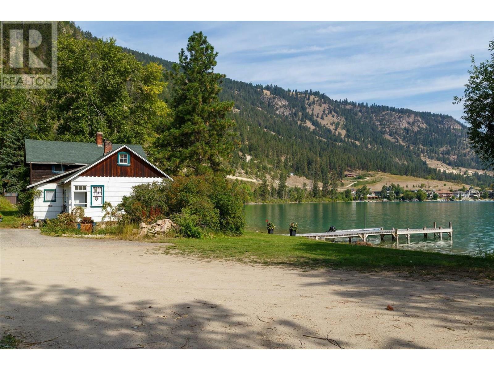 OYAMA, British Columbia, V4V 2E9, CA, 3 Bedrooms Bedrooms, ,1 BathroomBathrooms,Residential,For Sale,1961111
