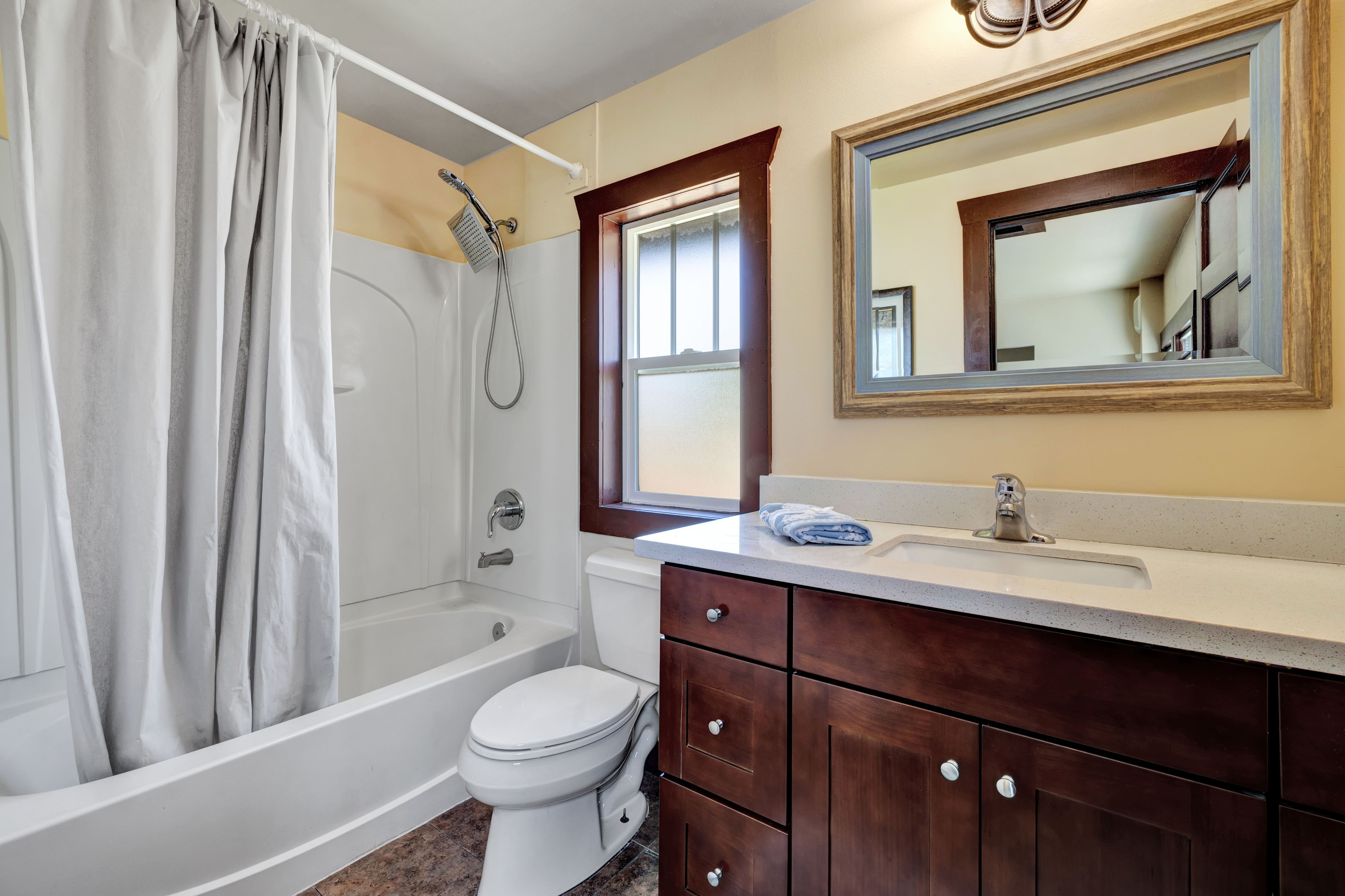 250 SE Andrews St, Issaquah, WA 98027 - 物件實景