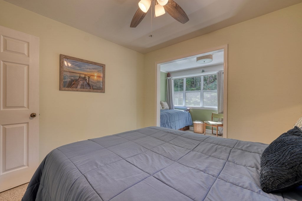 Blairsville, Georgia, 30512, United States, 2 Bedrooms Bedrooms, ,2 BathroomsBathrooms,Residential,For Sale,1932142