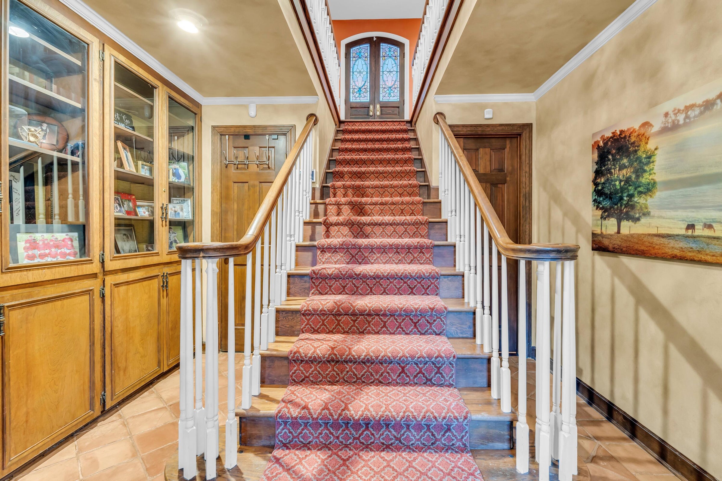 Columbus, Mississippi, 39705, United States, 4 Bedrooms Bedrooms, ,4 BathroomsBathrooms,Residential,For Sale,1976327