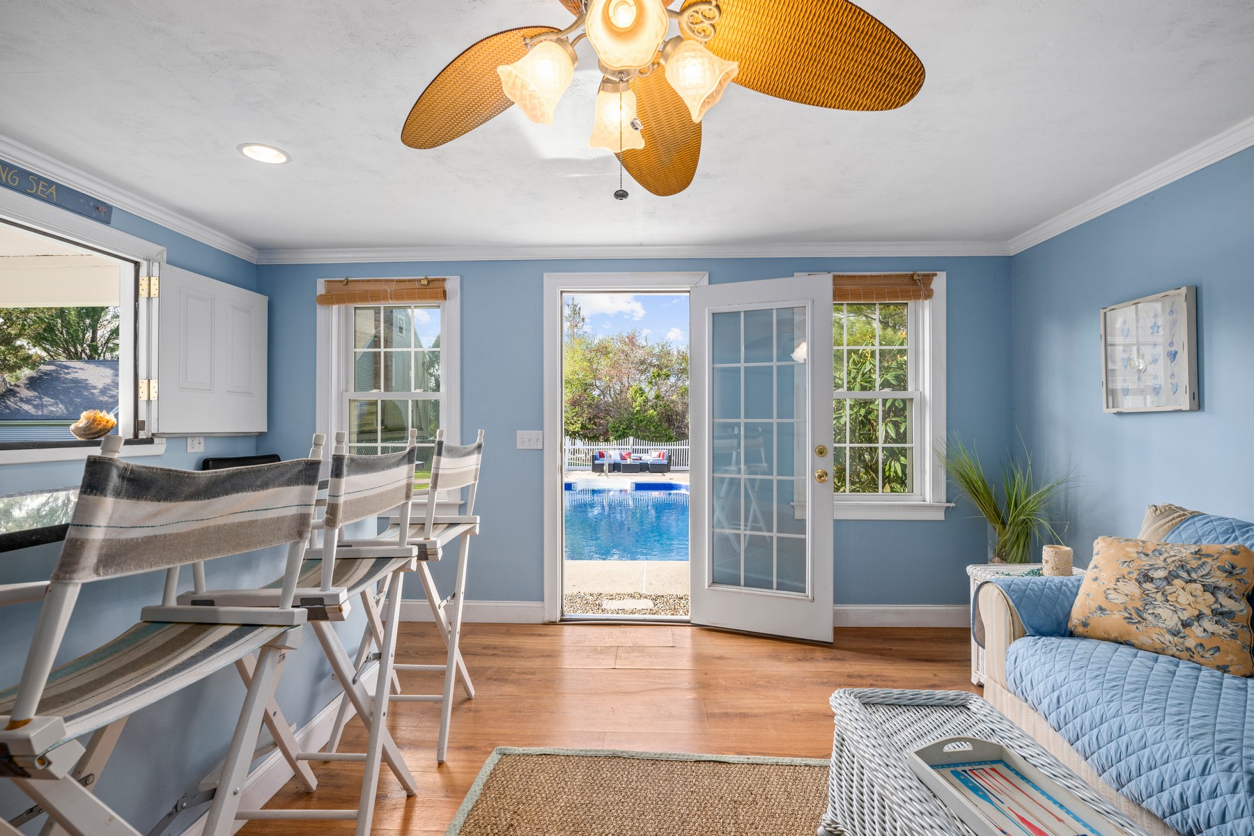  387 West Main Street, Millbury, MA 01527 - 物件實景