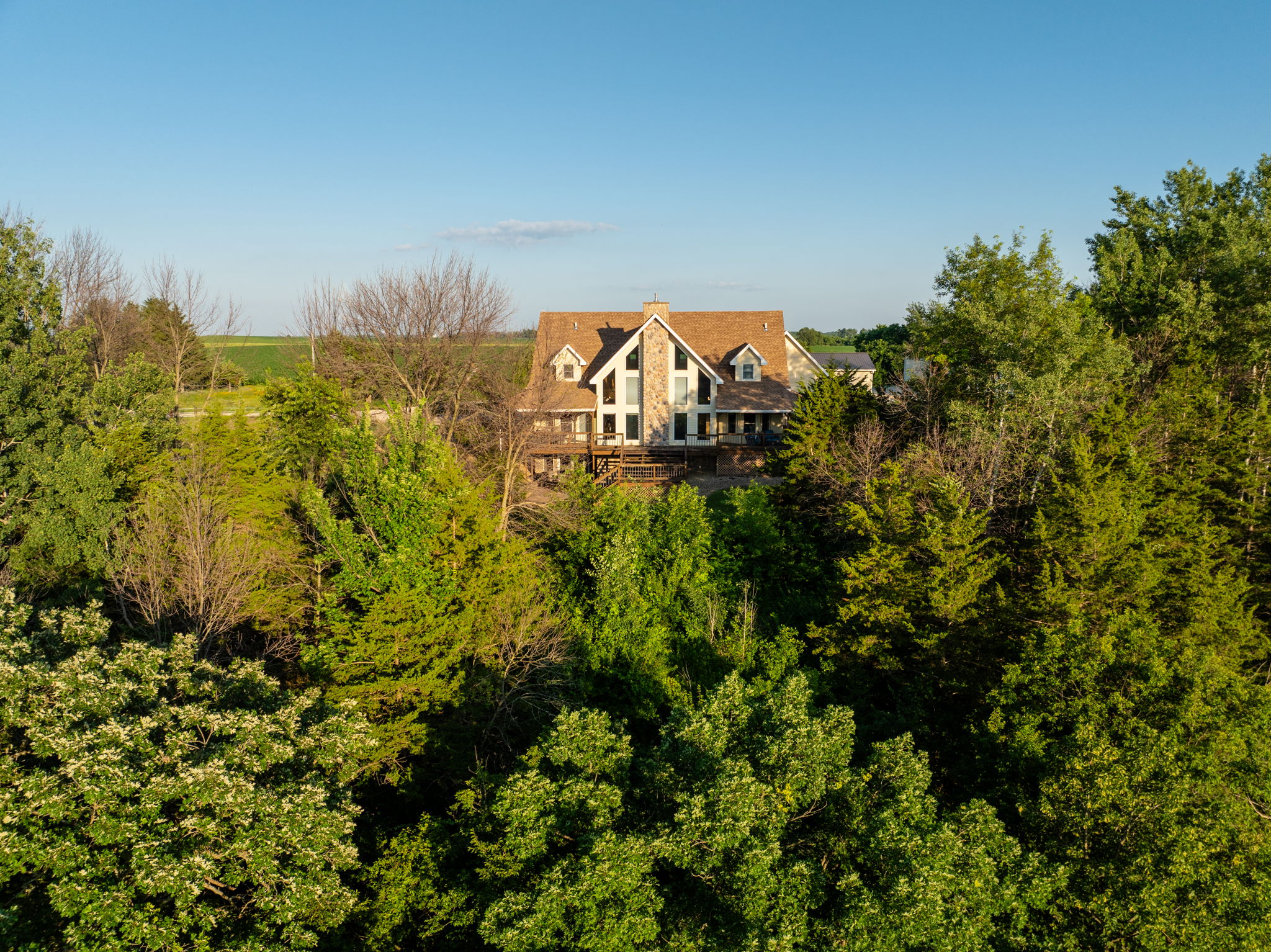 Mitchell, Iowa, 50461, United States, 4 Bedrooms Bedrooms, ,4 BathroomsBathrooms,Residential,For Sale,1923505