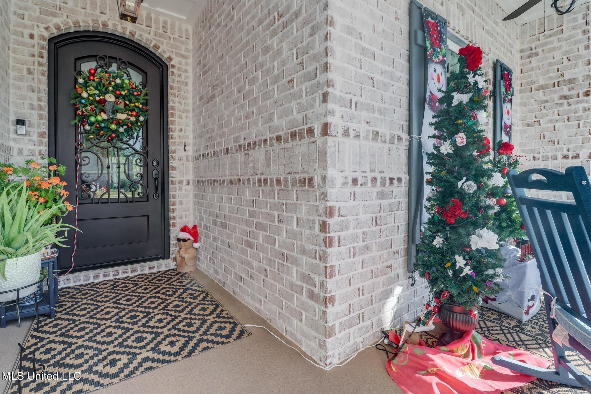 Gulfport, Mississippi, 39503, United States, 5 Bedrooms Bedrooms, ,3 BathroomsBathrooms,Residential,For Sale,2005321