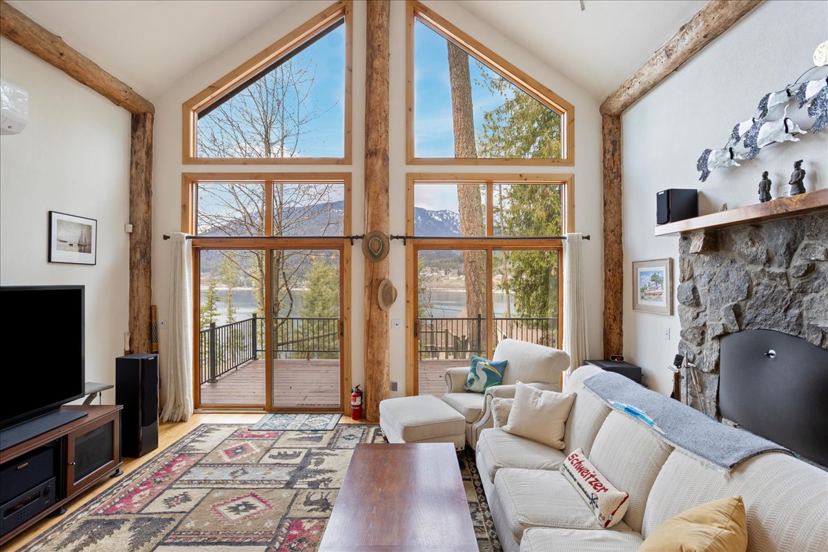 Hope, Idaho, 83836, United States, 3 Bedrooms Bedrooms, ,2 BathroomsBathrooms,Residential,For Sale,1764168