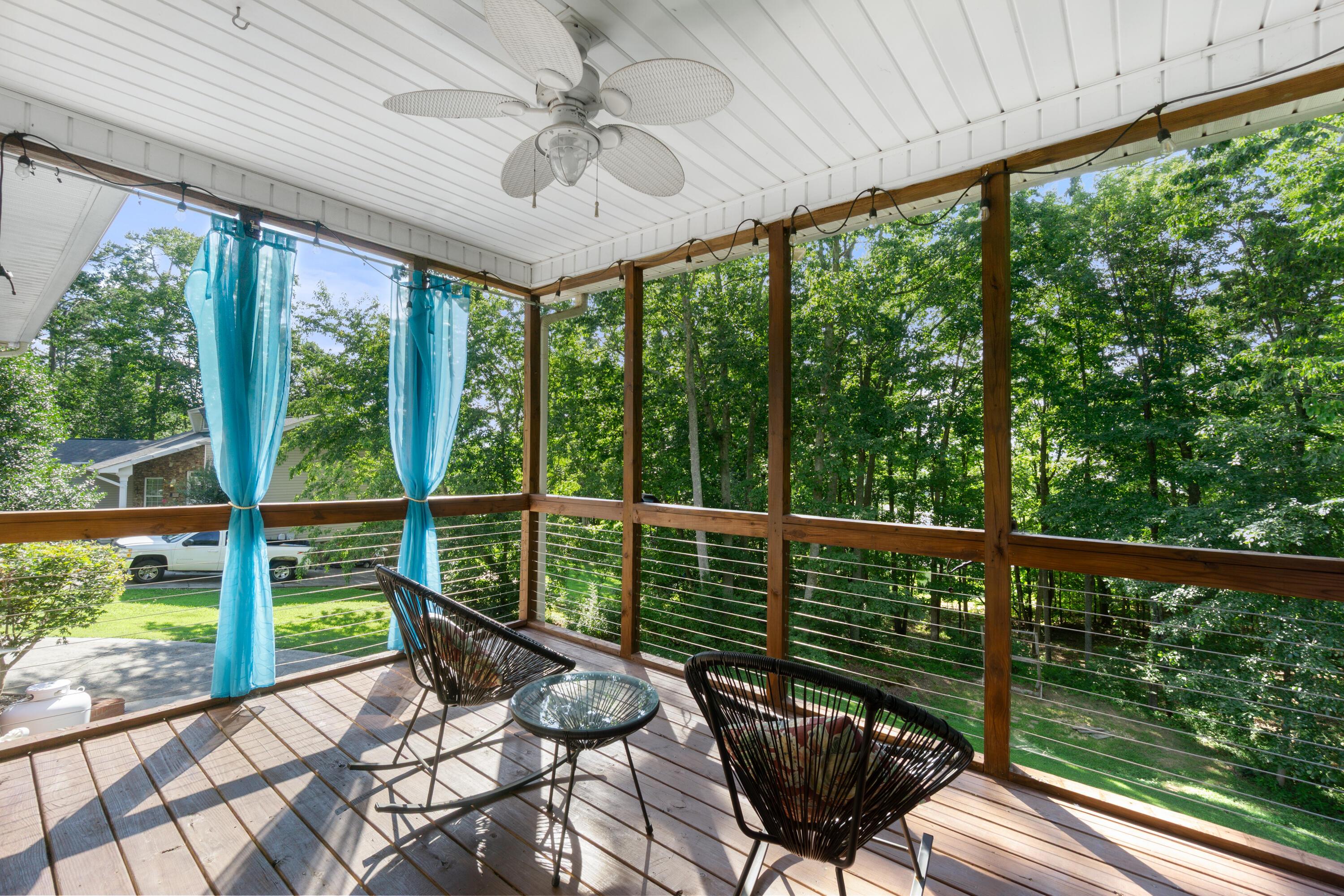 LaFayette, Georgia, 30728, United States, 5 Bedrooms Bedrooms, ,3 BathroomsBathrooms,Residential,For Sale,1883031