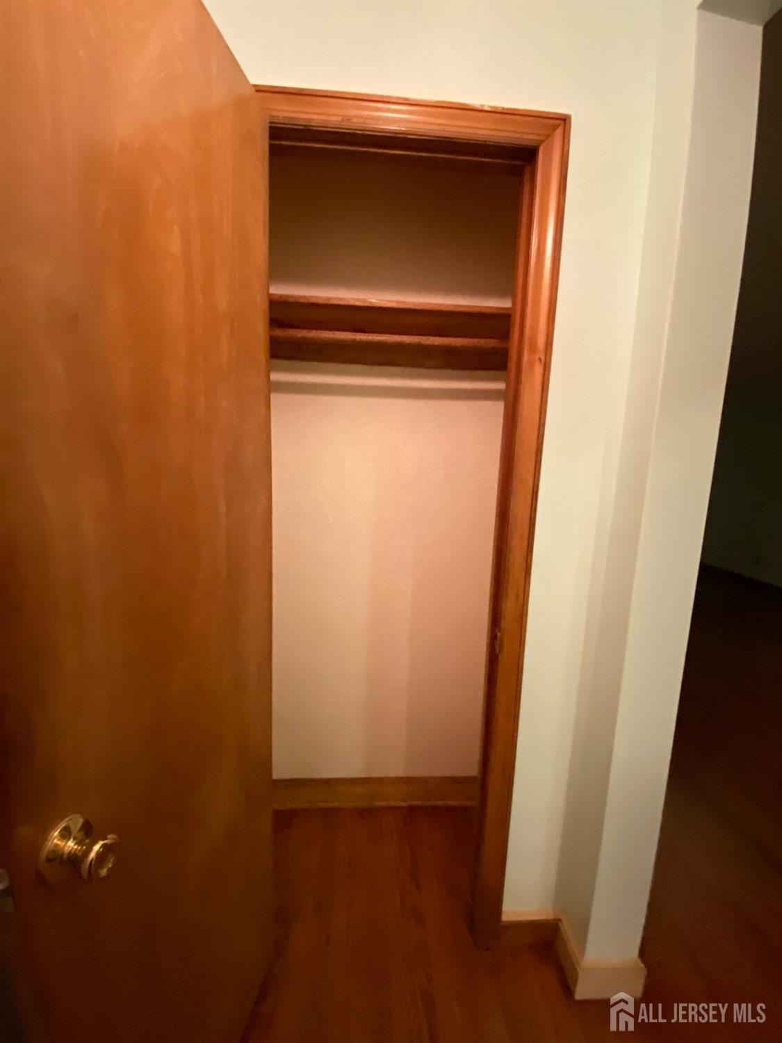 East Brunswick, New Jersey, 08816, United States, 5 Bedrooms Bedrooms, ,2 BathroomsBathrooms,Residential,For Sale,1956516