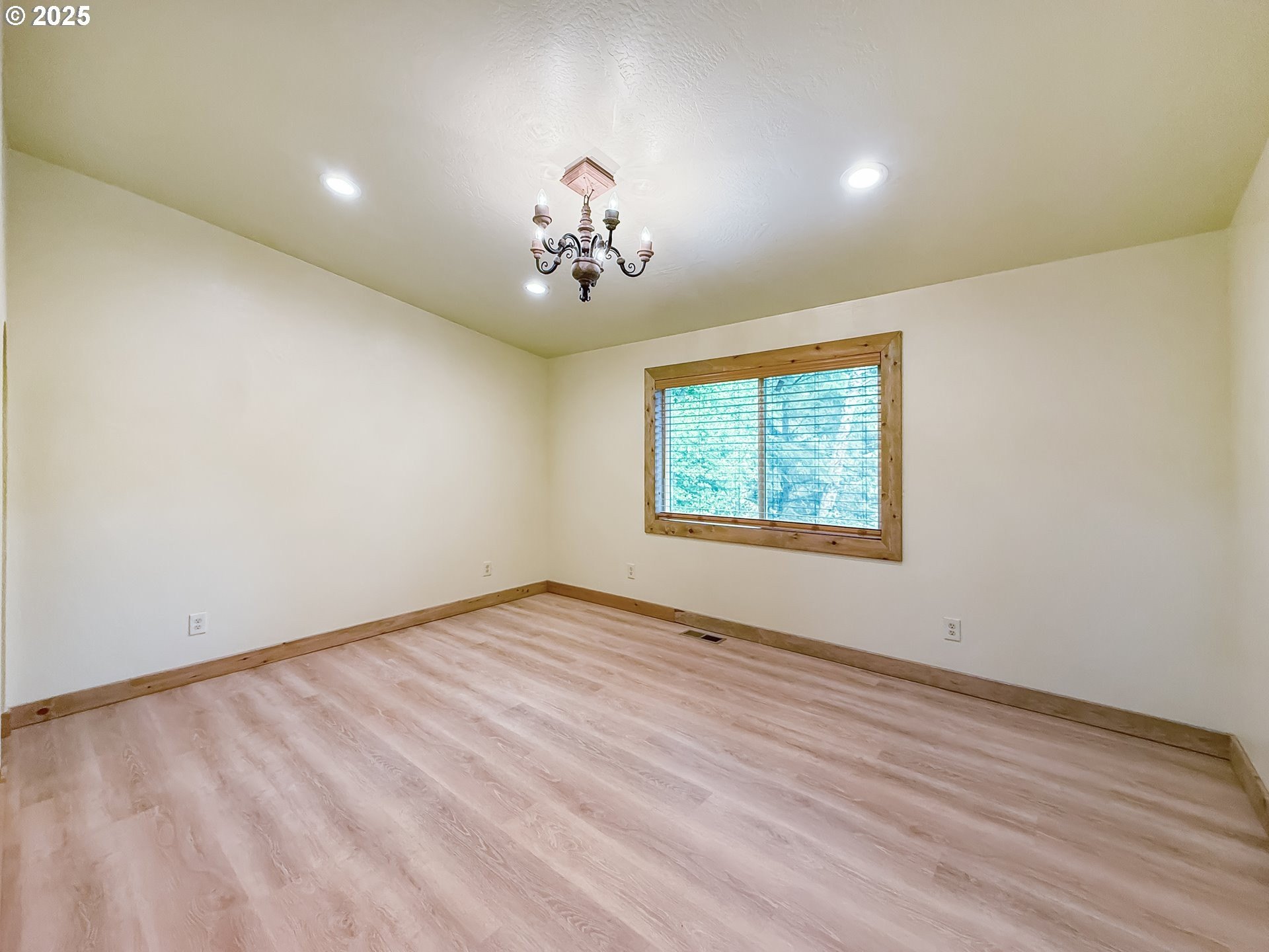 Brookings, Oregon, 97415, United States, 4 Bedrooms Bedrooms, ,2 BathroomsBathrooms,Residential,For Sale,1938199