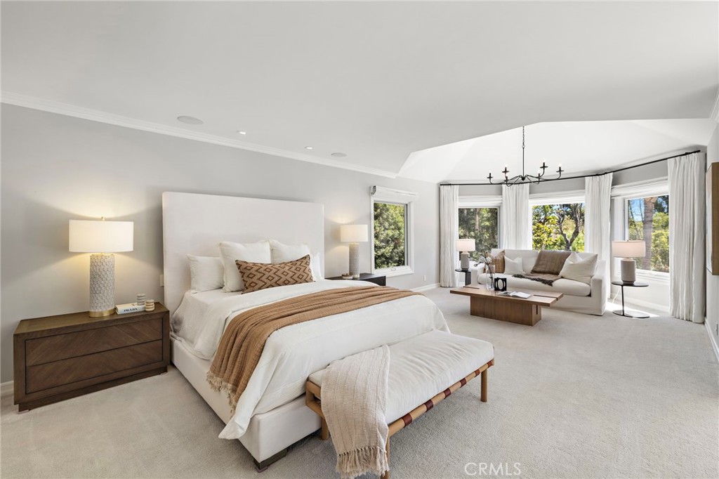 Laguna Hills, California, 92653, United States, 7 Bedrooms Bedrooms, ,5 BathroomsBathrooms,Residential,For Sale,1941687