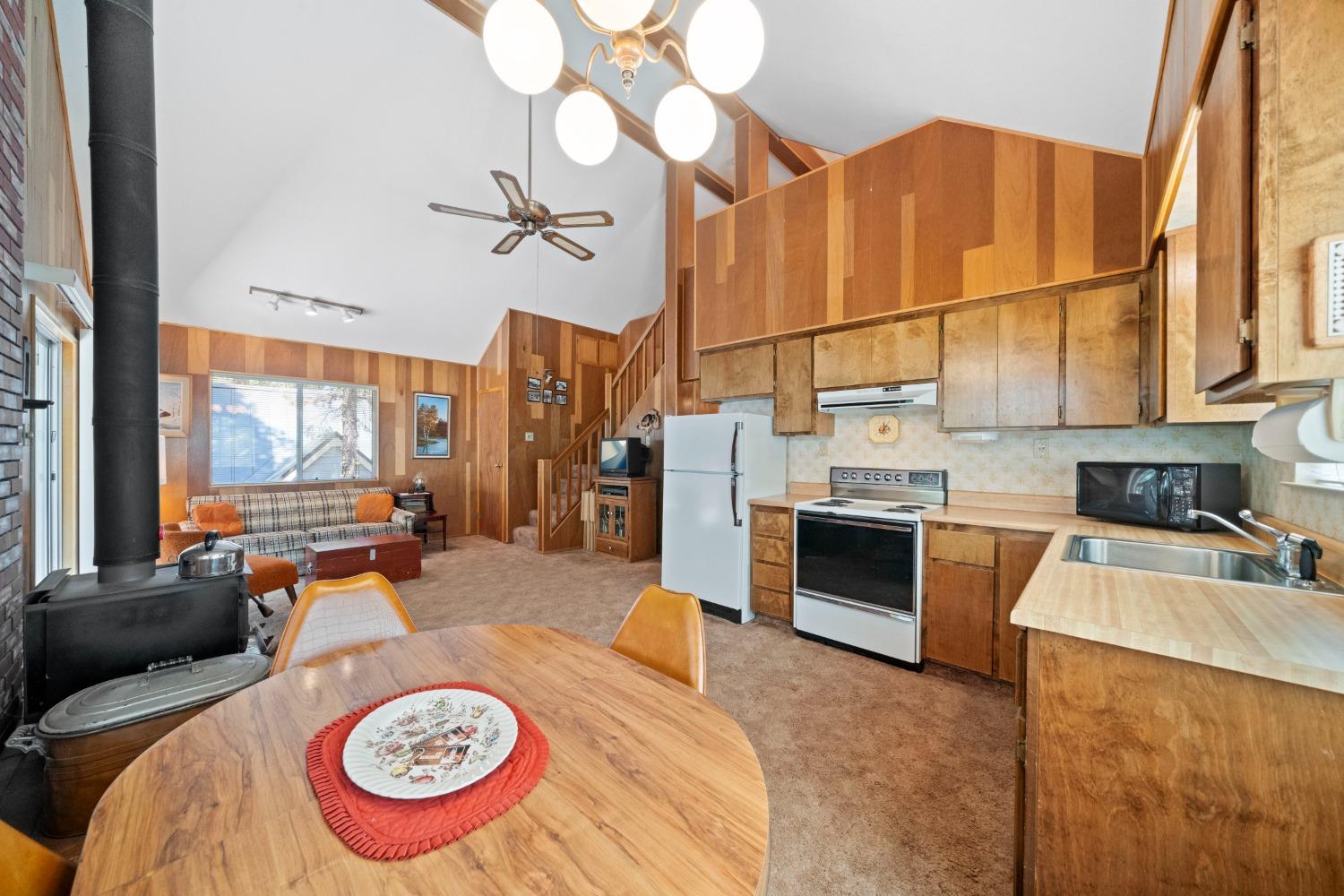 Tahoma, California, 96142, United States, 3 Bedrooms Bedrooms, ,1 BathroomBathrooms,Residential,For Sale,1794166