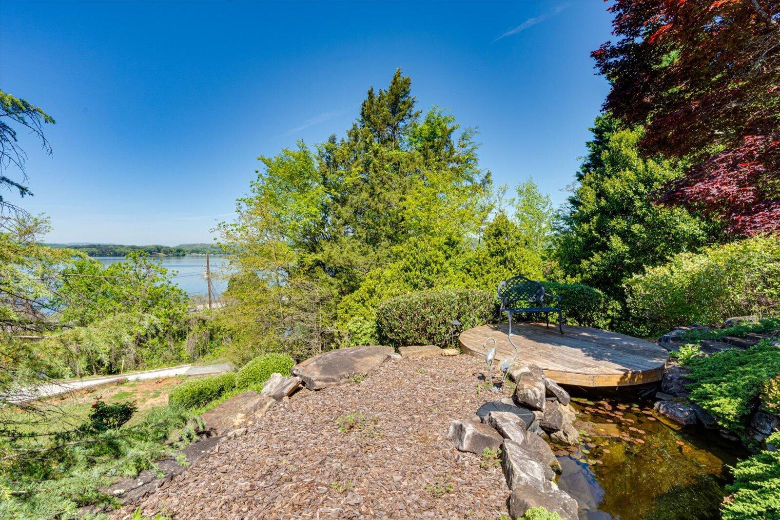 Guild, Tennessee, 37340, United States, 4 Bedrooms Bedrooms, ,5 BathroomsBathrooms,Residential,For Sale,2040612