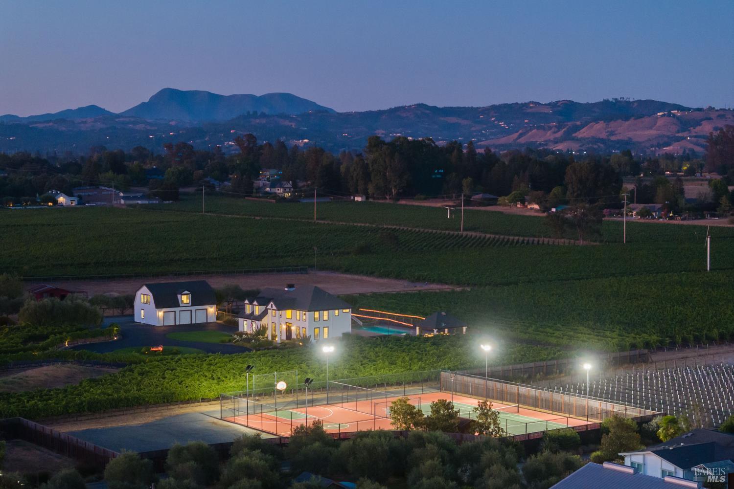 Santa Rosa, California, 95401, United States, 4 Bedrooms Bedrooms, ,4 BathroomsBathrooms,Residential,For Sale,1993093