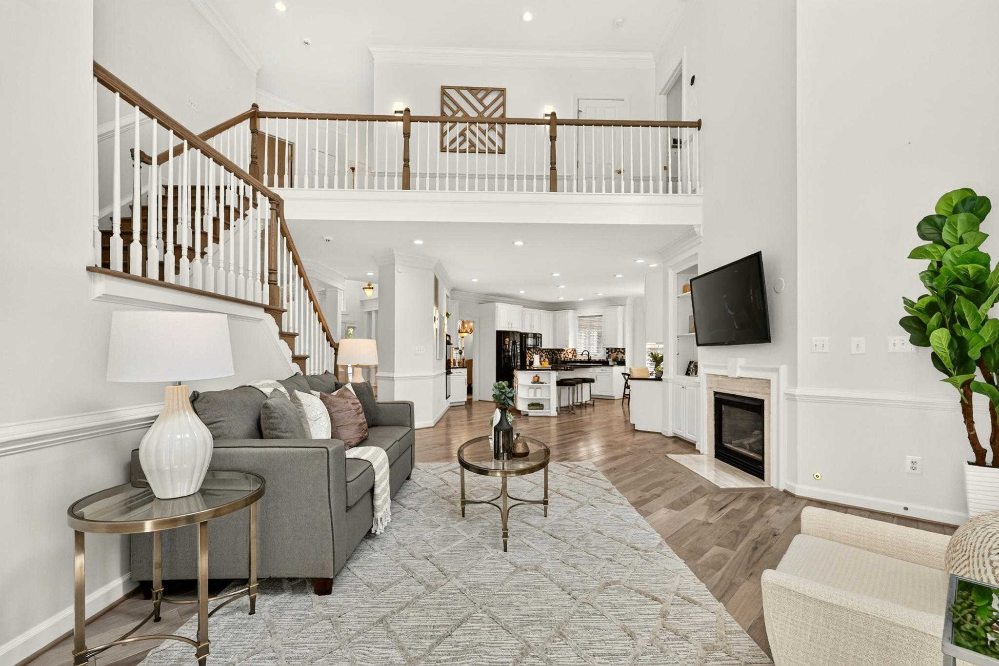  3860 Farrcroft Drive, Fairfax, VA, 22030 - 物件實景