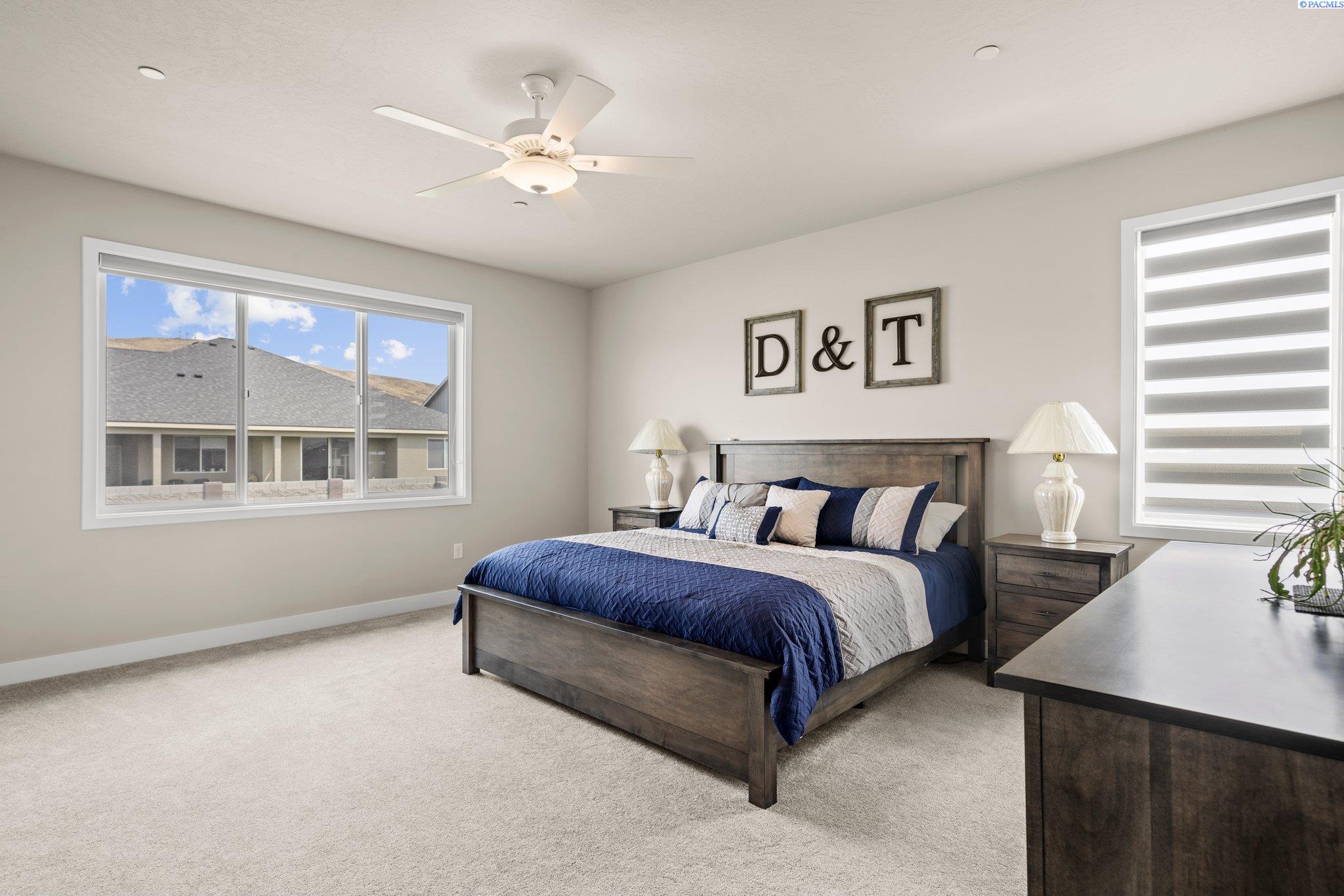 Richland, Washington, 99352, United States, 4 Bedrooms Bedrooms, ,3 BathroomsBathrooms,Residential,For Sale,1766323