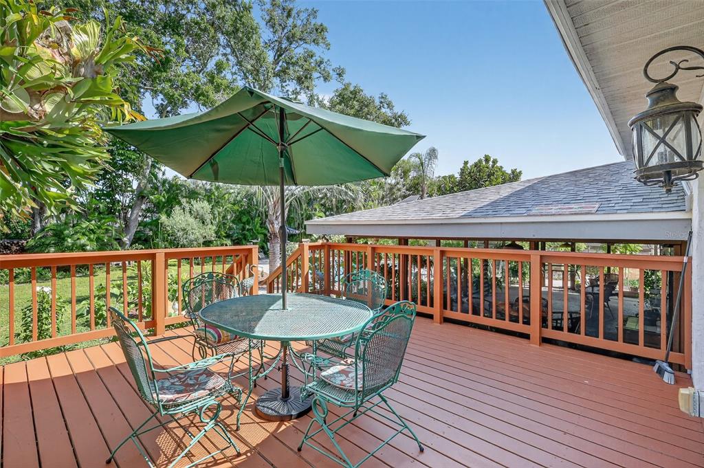 Seminole, Florida, 33776, United States, 3 Bedrooms Bedrooms, ,3 BathroomsBathrooms,Residential,For Sale,1989407