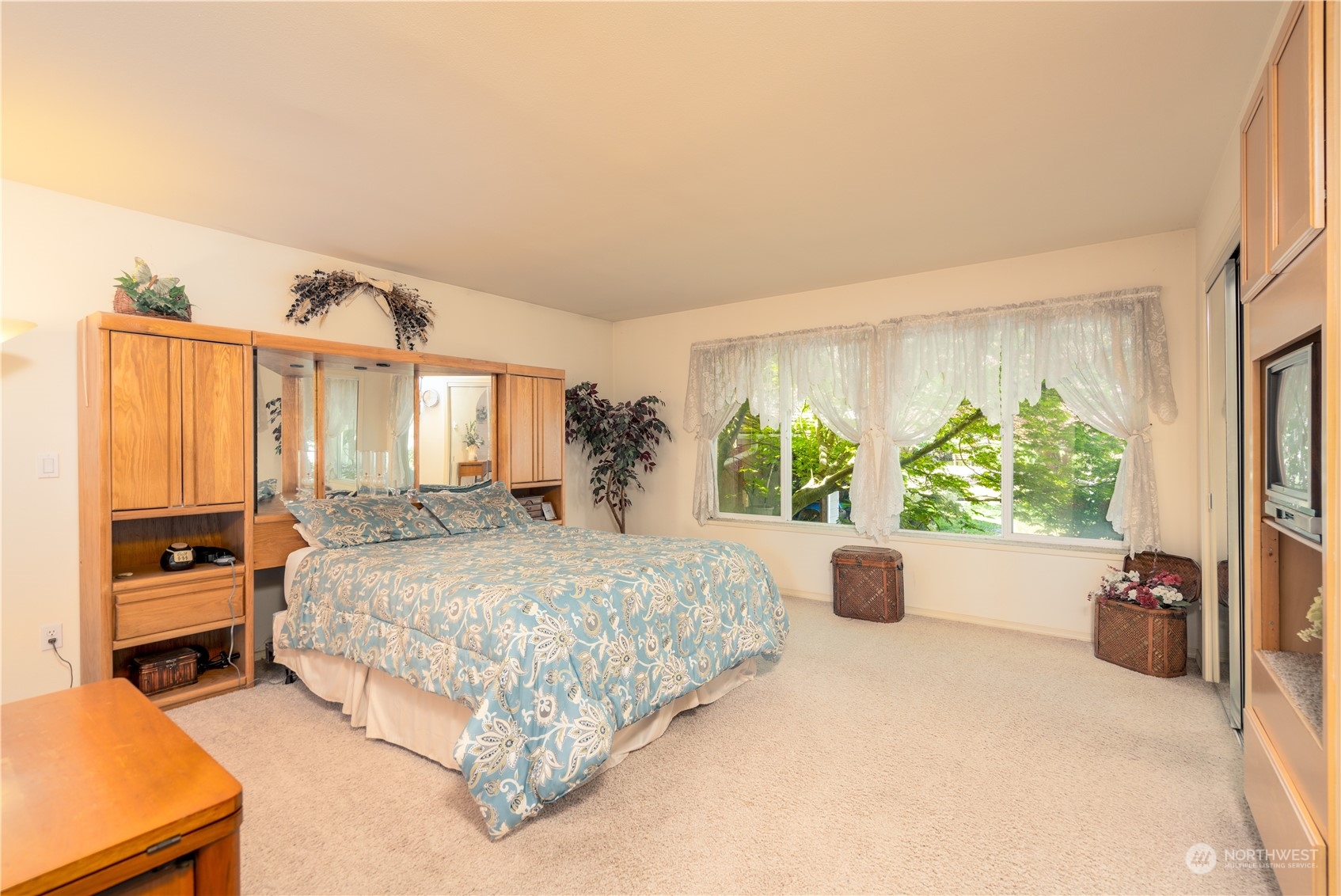 Hat Island, Washington, 98206, United States, 3 Bedrooms Bedrooms, ,1 BathroomBathrooms,Residential,For Sale,1928983