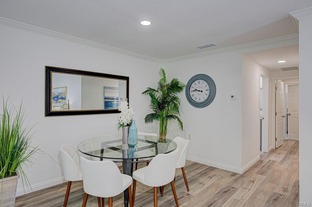 Laguna Woods, California, 92637, United States, 2 Bedrooms Bedrooms, ,1 BathroomBathrooms,Residential,For Sale,1999201