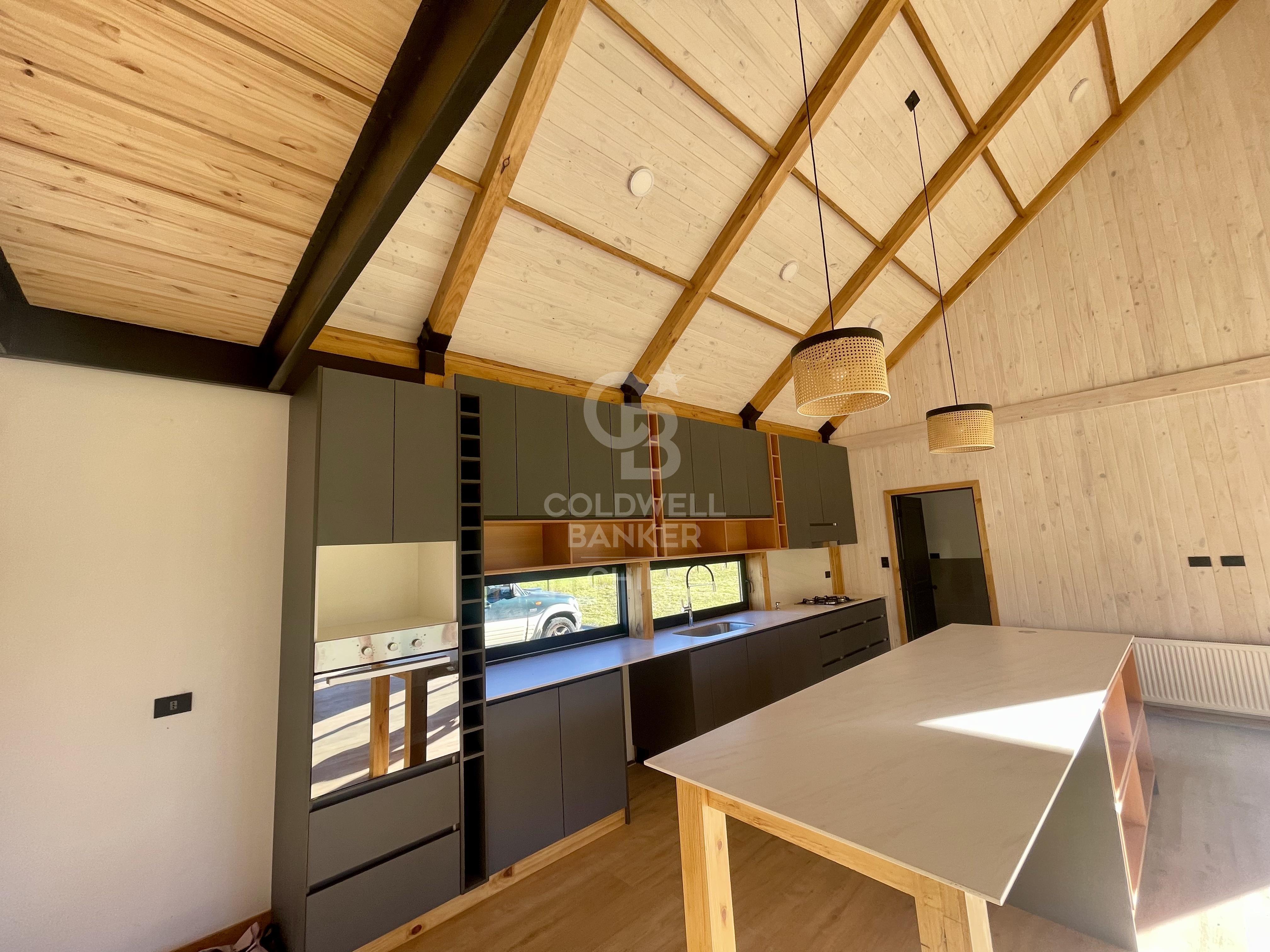 Puerto Montt, Chile, 3 Bedrooms Bedrooms, ,3 BathroomsBathrooms,Residential,For Sale,1850294