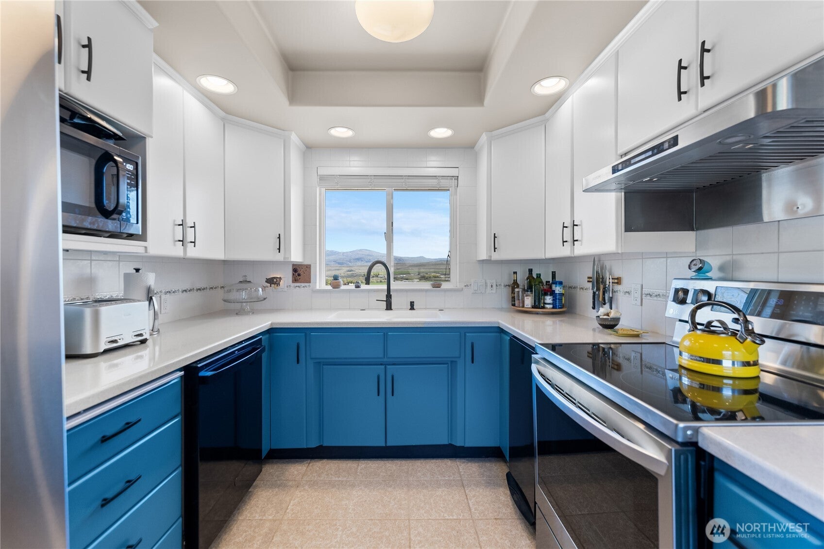 Okanogan, Washington, 98840, United States, 3 Bedrooms Bedrooms, ,2 BathroomsBathrooms,Residential,For Sale,1786609