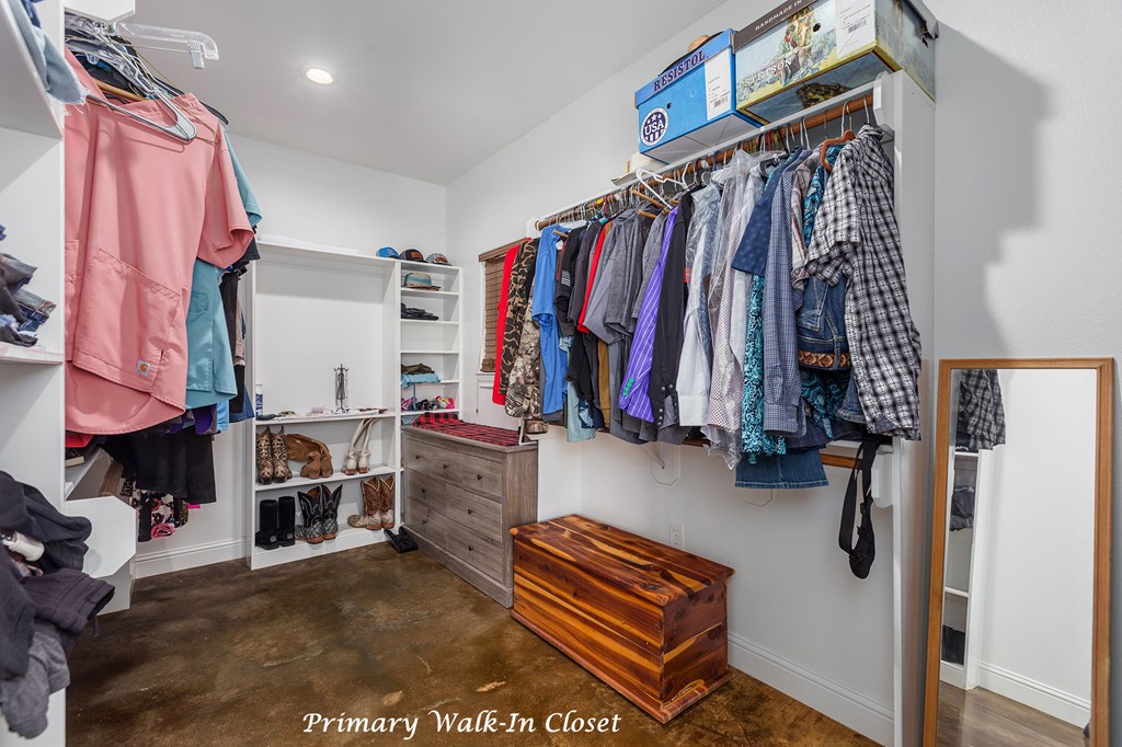 Etoile, Texas, 75944, United States, 3 Bedrooms Bedrooms, ,2 BathroomsBathrooms,Residential,For Sale,1989857