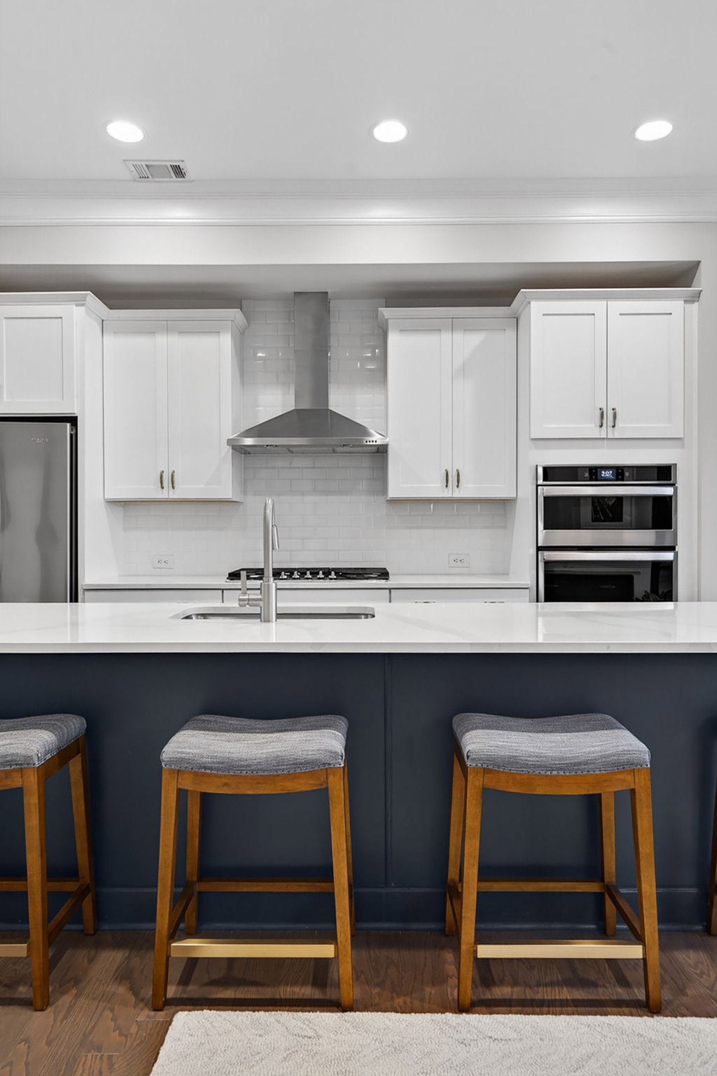  Stunning Three Bedroom Townhome in Convenient Boutique Community - 物件實景