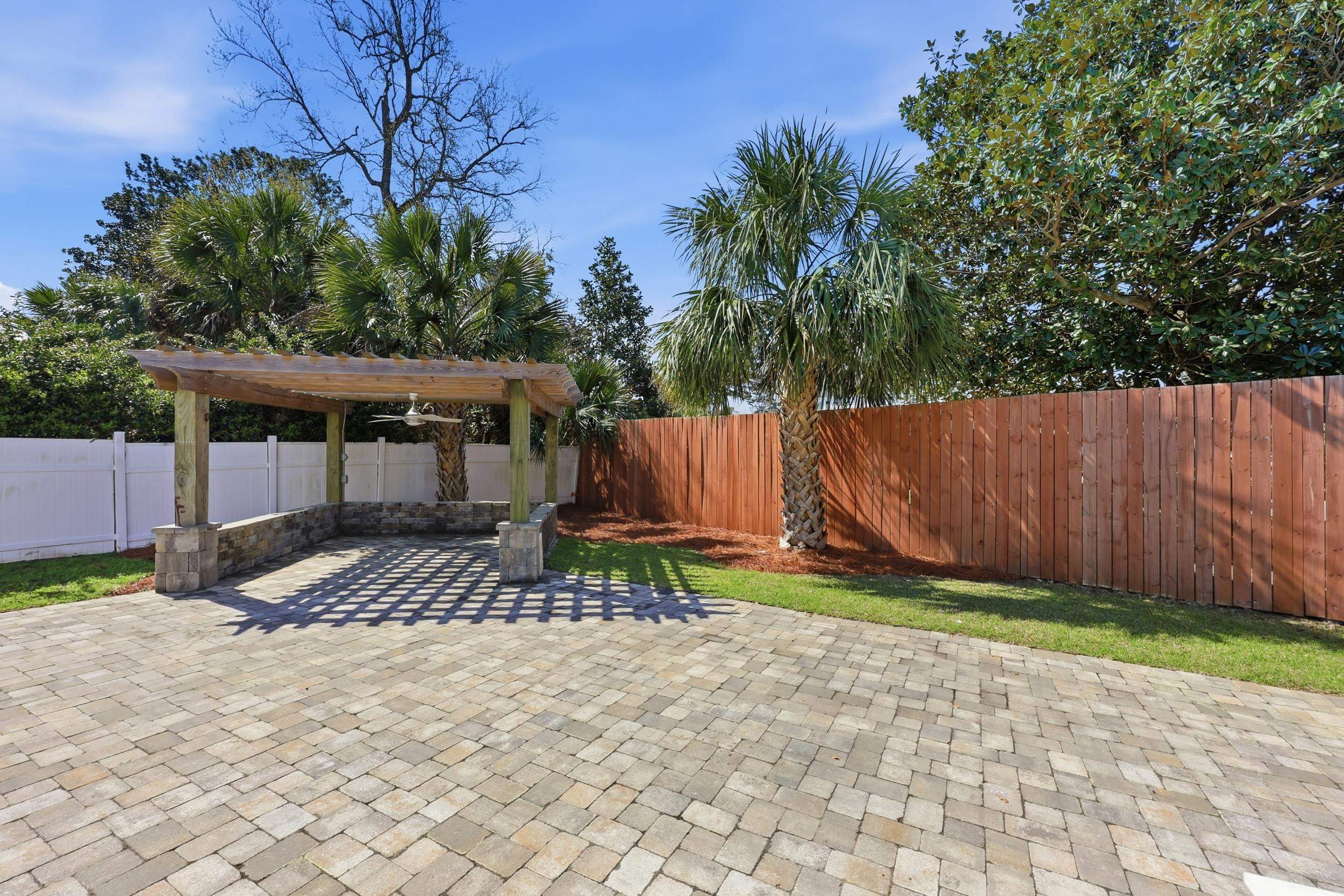 Myrtle Beach, South Carolina, 29577, United States, 3 Bedrooms Bedrooms, ,2 BathroomsBathrooms,Residential,For Sale,2031265