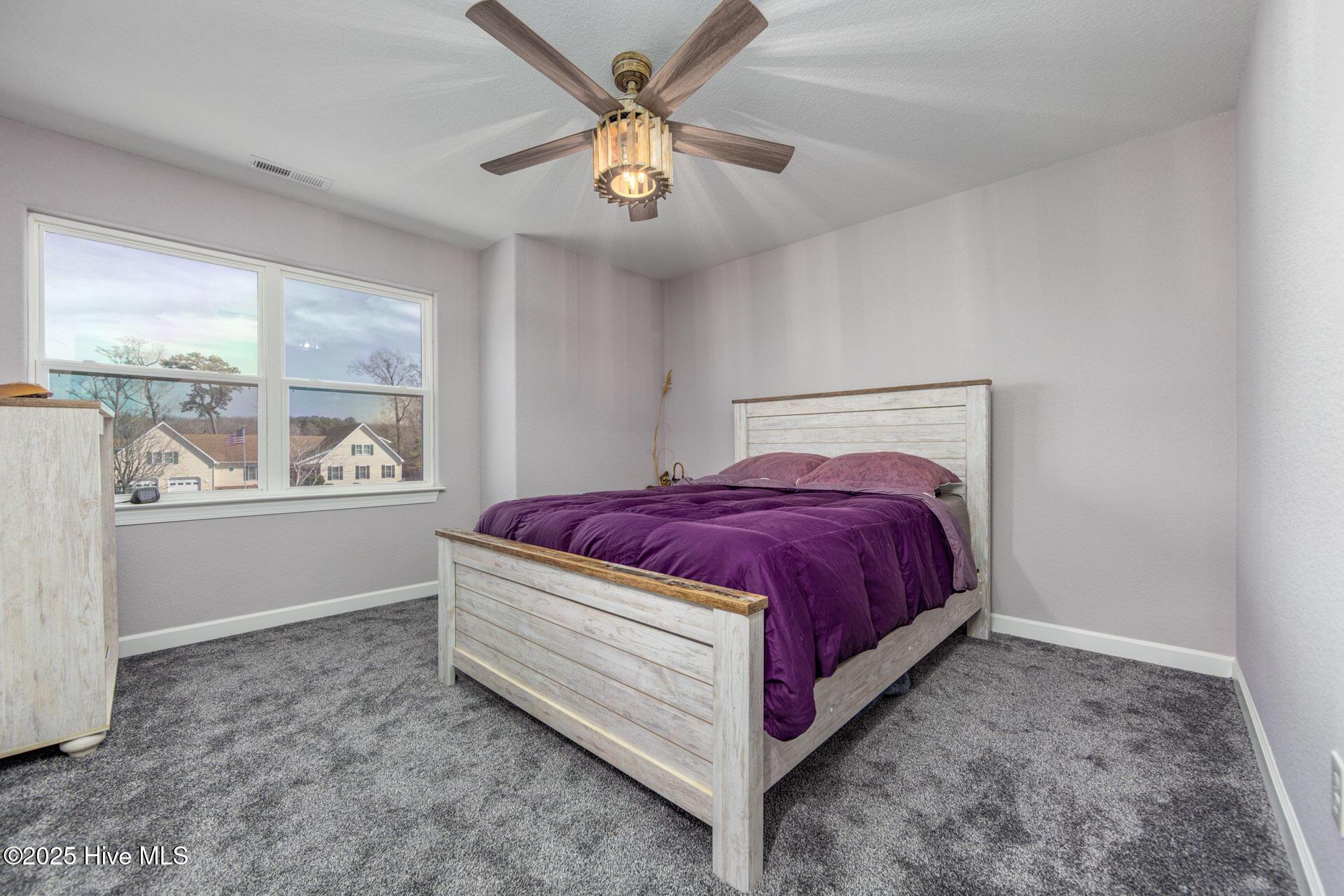 Elizabeth City, North Carolina, 27909, United States, 4 Bedrooms Bedrooms, ,3 BathroomsBathrooms,Residential,For Sale,1729027