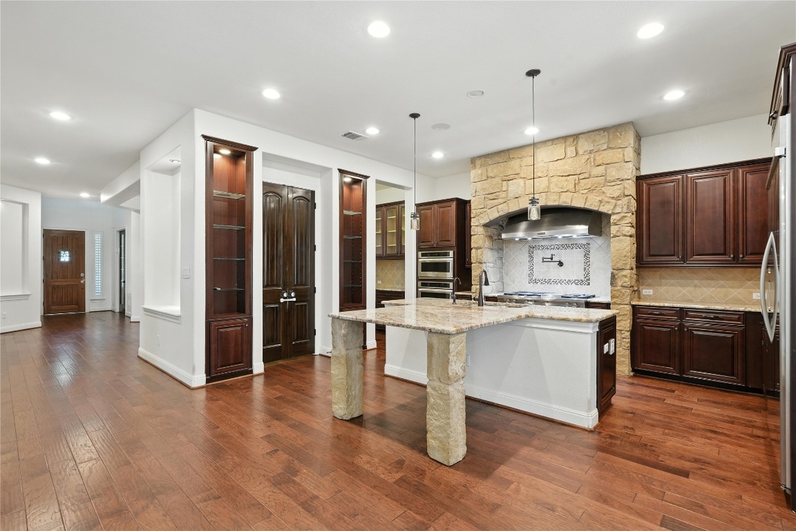 Bee Cave, Texas, 78738, United States, 5 Bedrooms Bedrooms, ,4 BathroomsBathrooms,Residential,For Sale,1900893