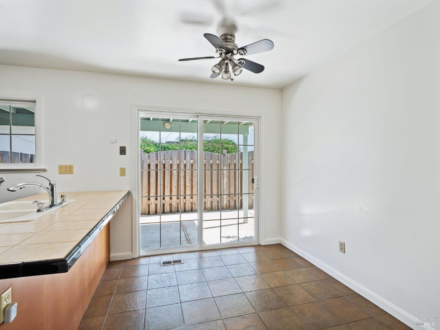 Sonoma, California, 95476, United States, 2 Bedrooms Bedrooms, ,2 BathroomsBathrooms,Residential,For Sale,1837248