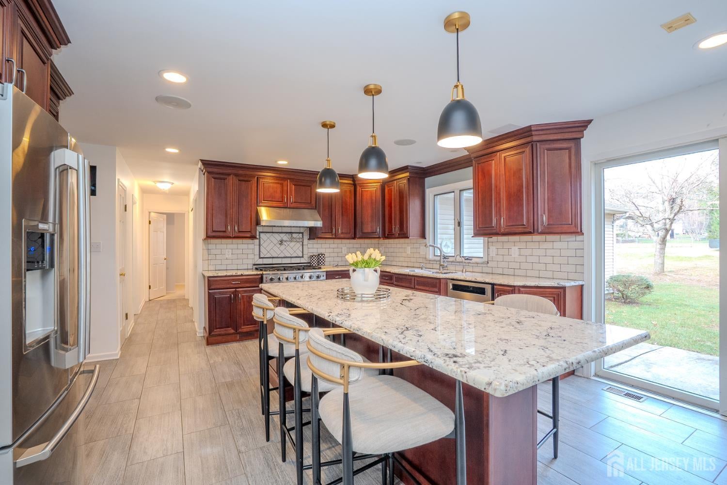 North Brunswick, New Jersey, 08902, United States, 5 Bedrooms Bedrooms, ,3 BathroomsBathrooms,Residential,For Sale,2002843