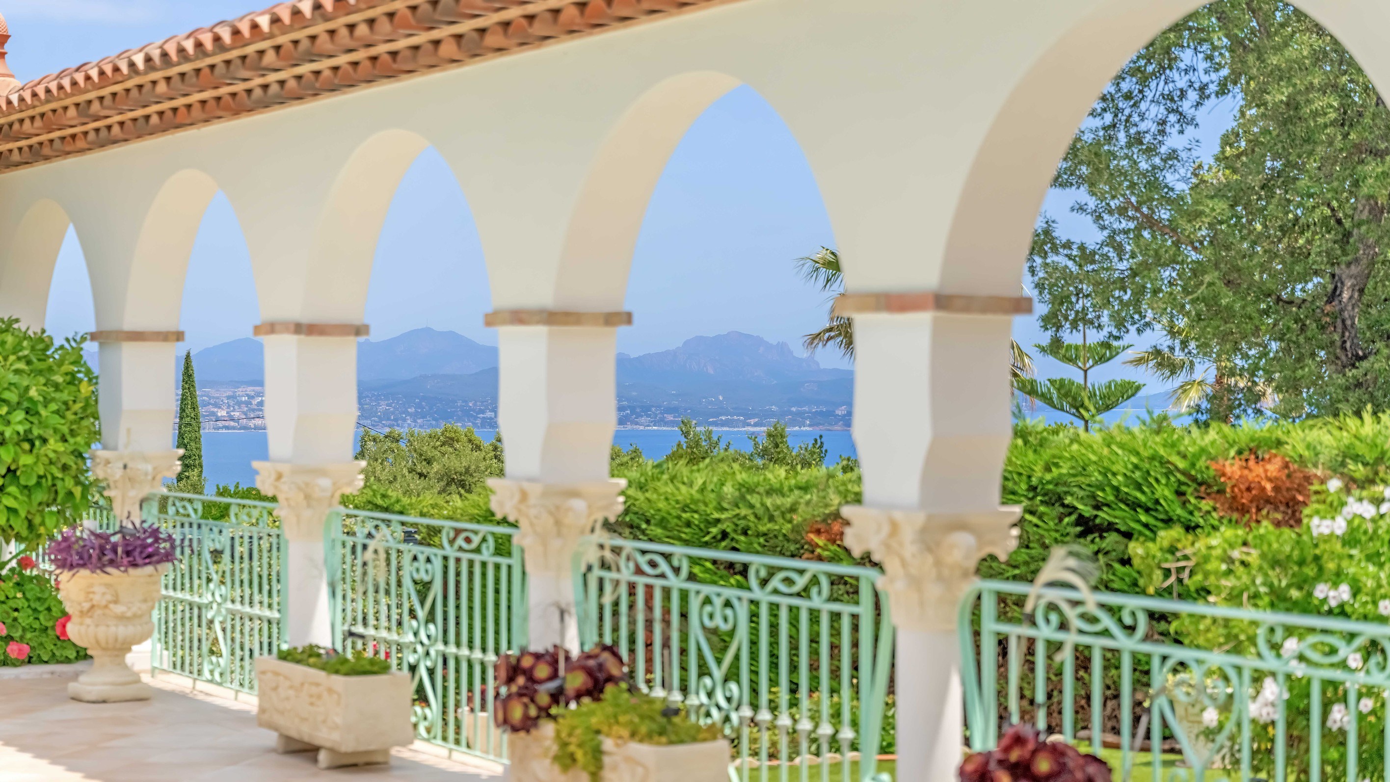  Sea view hacienda-style villa between Les Issambres and Saint-Raphaël - 物件實景