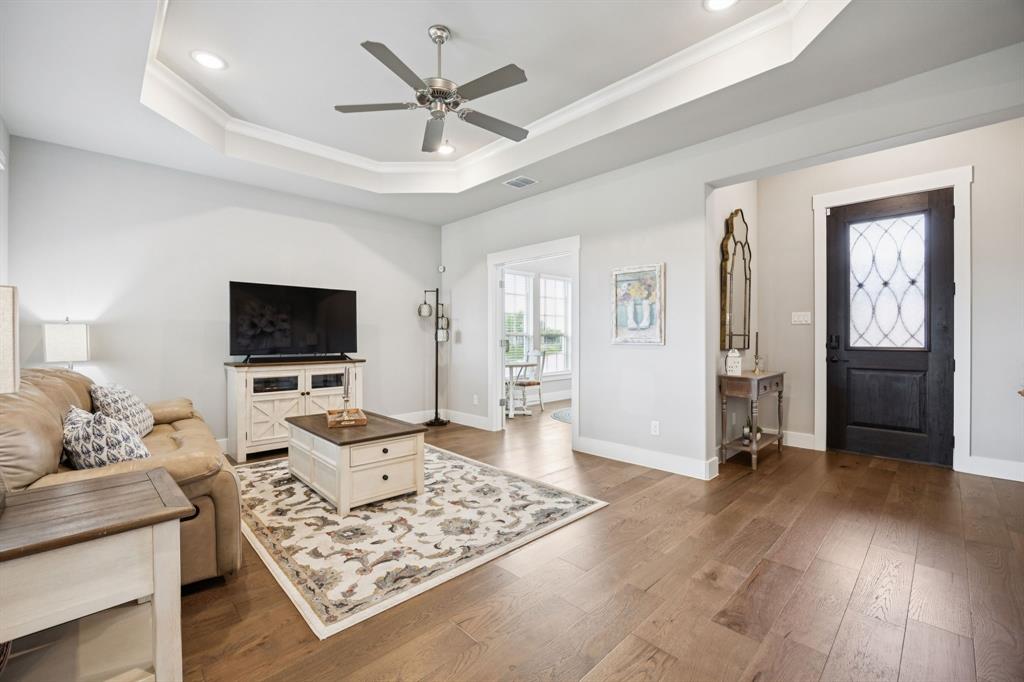 Rockwall, Texas, 75087, United States, 2 Bedrooms Bedrooms, ,2 BathroomsBathrooms,Residential,For Sale,1954705