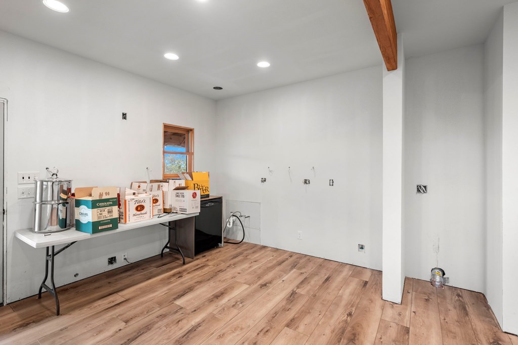 Mountain Home, Texas, 78058, United States, 9 Bedrooms Bedrooms, ,9 BathroomsBathrooms,Residential,For Sale,1938044
