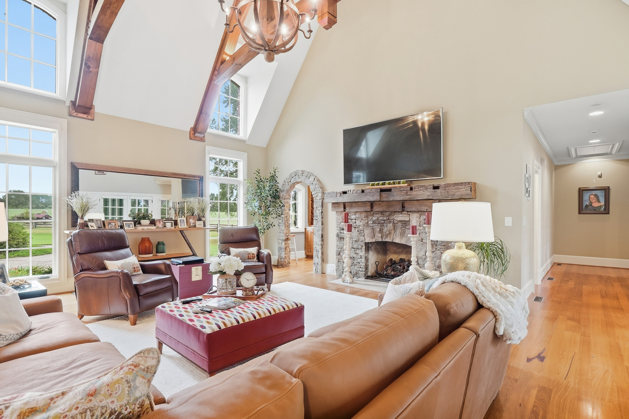  Extraordinary Estate on Over 70 Acres - 物件實景