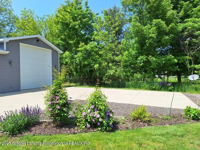 Charlotte, Michigan, 48813, United States, 5 Bedrooms Bedrooms, ,5 BathroomsBathrooms,Residential,For Sale,1985665