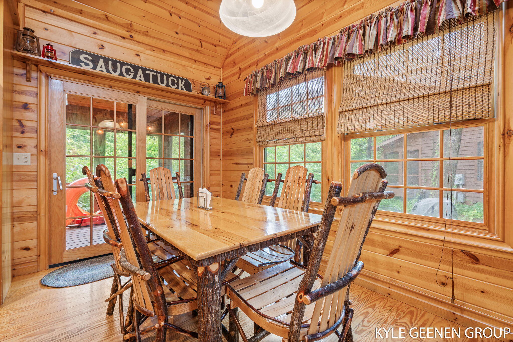 Saugatuck, Michigan, 49453, United States, 3 Bedrooms Bedrooms, ,2 BathroomsBathrooms,Residential,For Sale,1917281