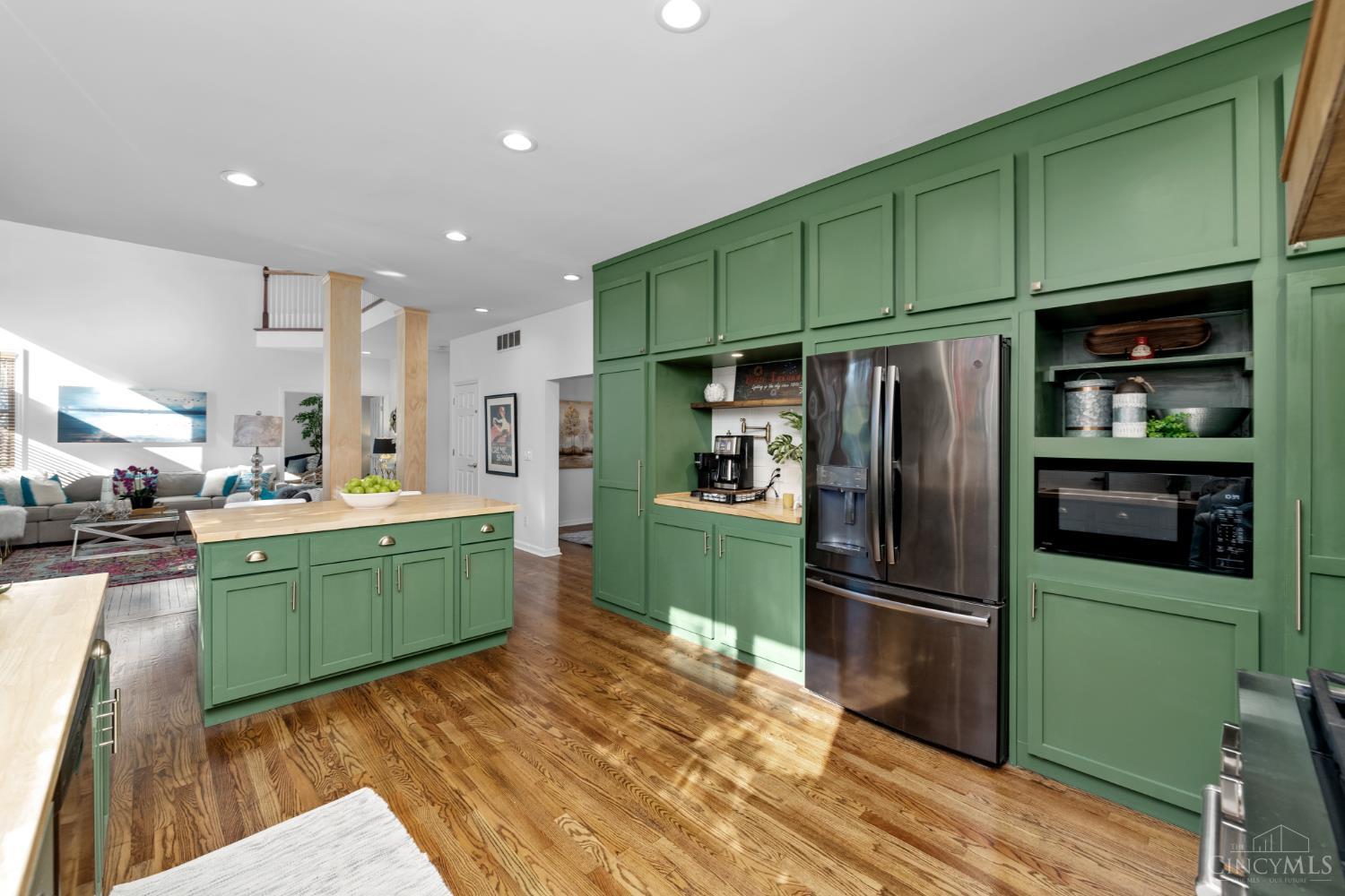 Morrow, Ohio, 45152, United States, 4 Bedrooms Bedrooms, ,3 BathroomsBathrooms,Residential,For Sale,1989494