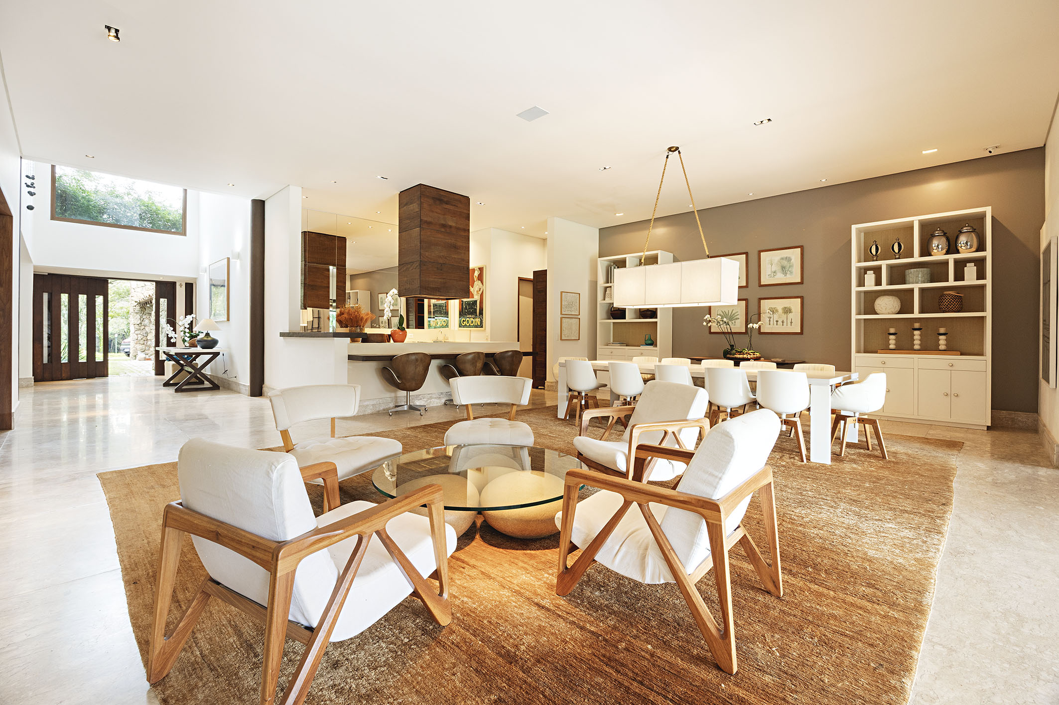  Farmhouse-Style Residence with Permanent Views of the Golf Course - 物件實景