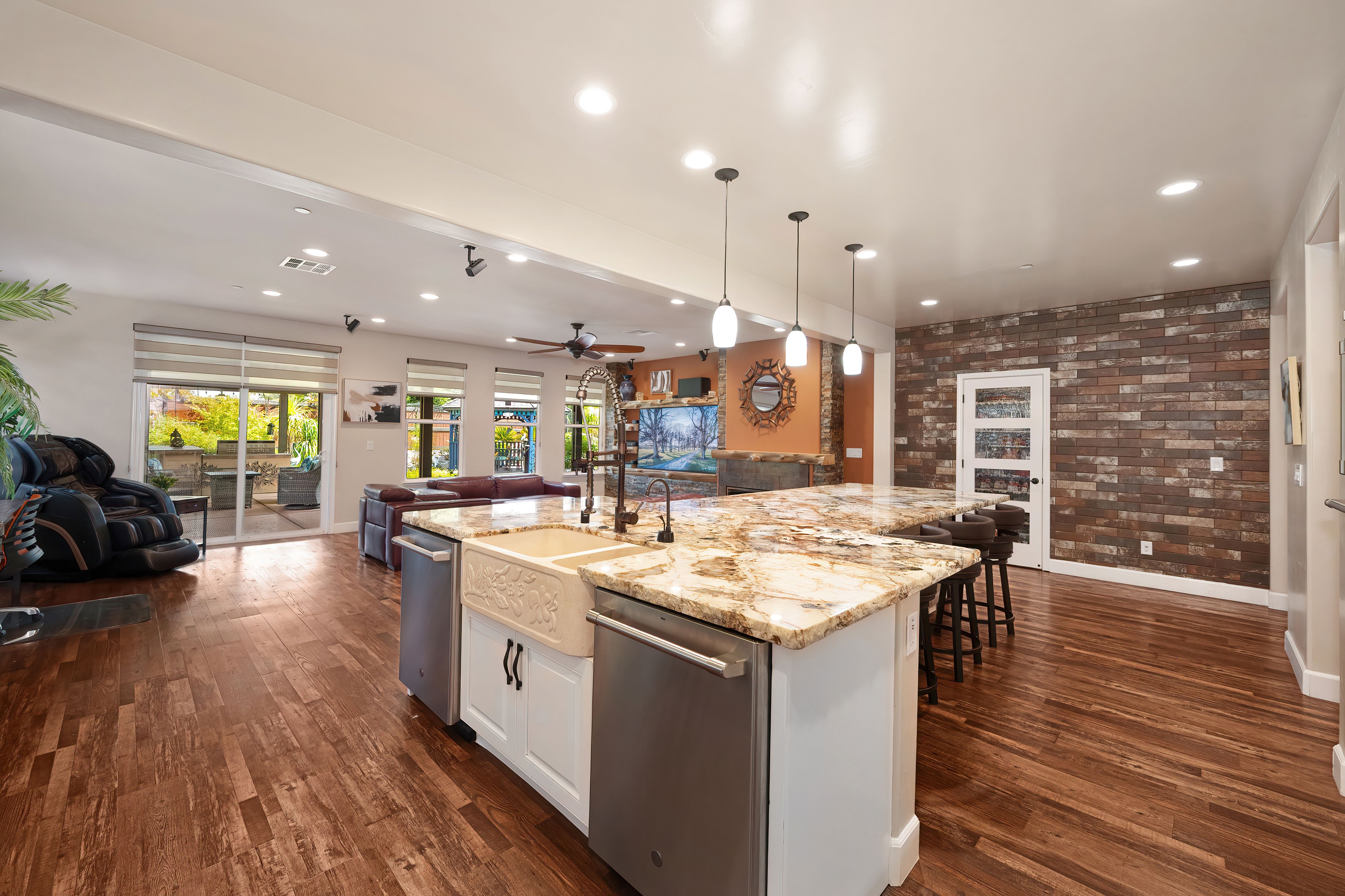  10095 Rio Moon Drive, Roseville, CA 95747 - 物件實景