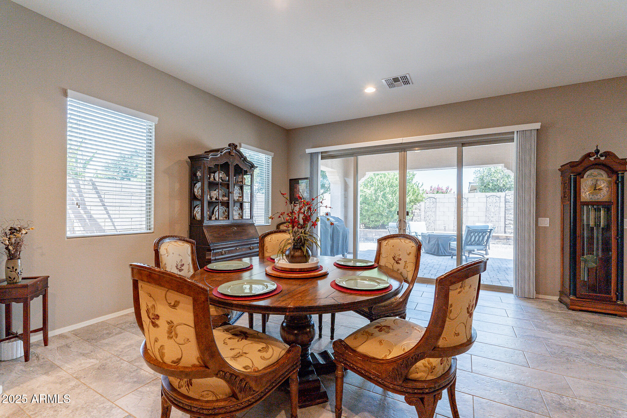 Queen Creek, Arizona, 85142, United States, 4 Bedrooms Bedrooms, ,Residential,For Sale,1866482