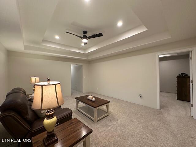 Middlesboro, Kentucky, 40965, United States, 5 Bedrooms Bedrooms, ,4 BathroomsBathrooms,Residential,For Sale,1915642