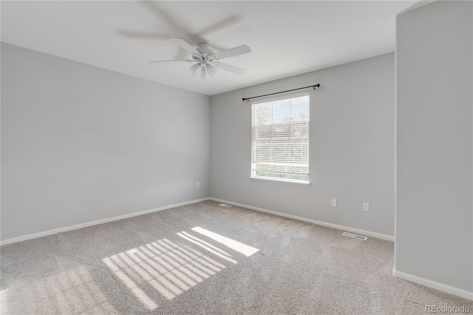 Aurora, Colorado, 80018, United States, 5 Bedrooms Bedrooms, ,3 BathroomsBathrooms,Residential,For Sale,1912171