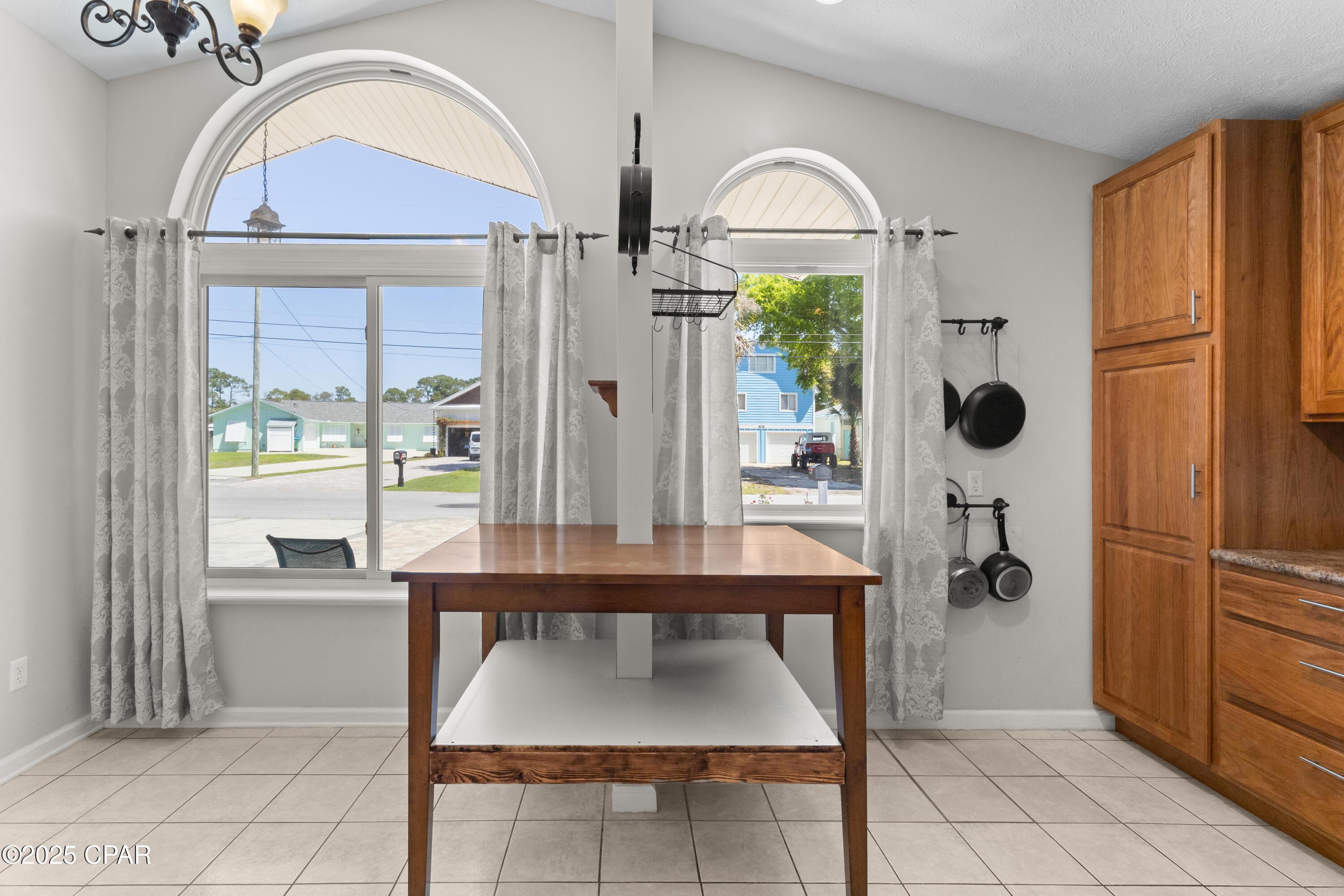 Panama City, Florida, 32408, United States, 3 Bedrooms Bedrooms, ,3 BathroomsBathrooms,Residential,For Sale,1928640