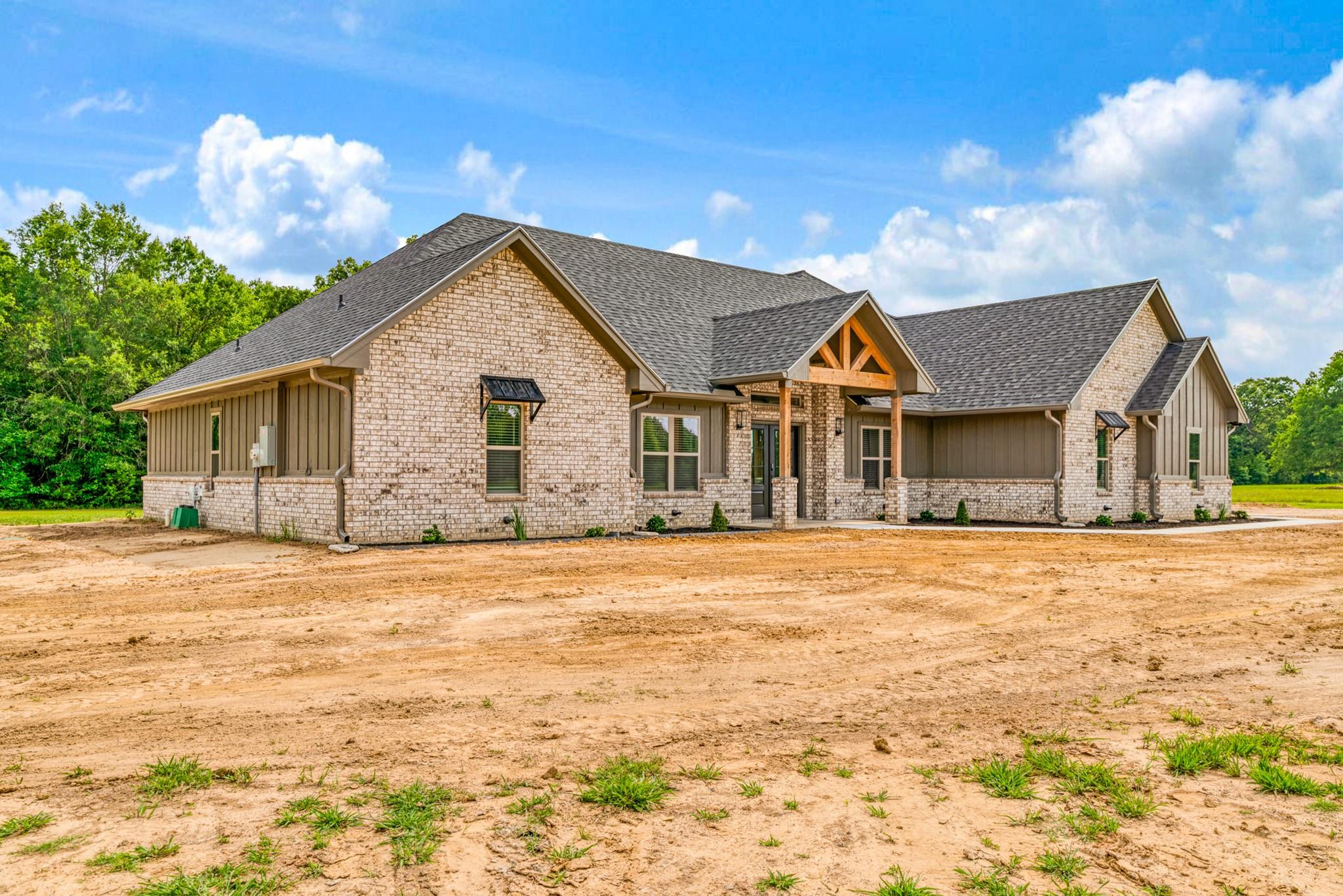 Blossom, Texas, 75416, United States, 4 Bedrooms Bedrooms, ,3 BathroomsBathrooms,Residential,For Sale,2049221