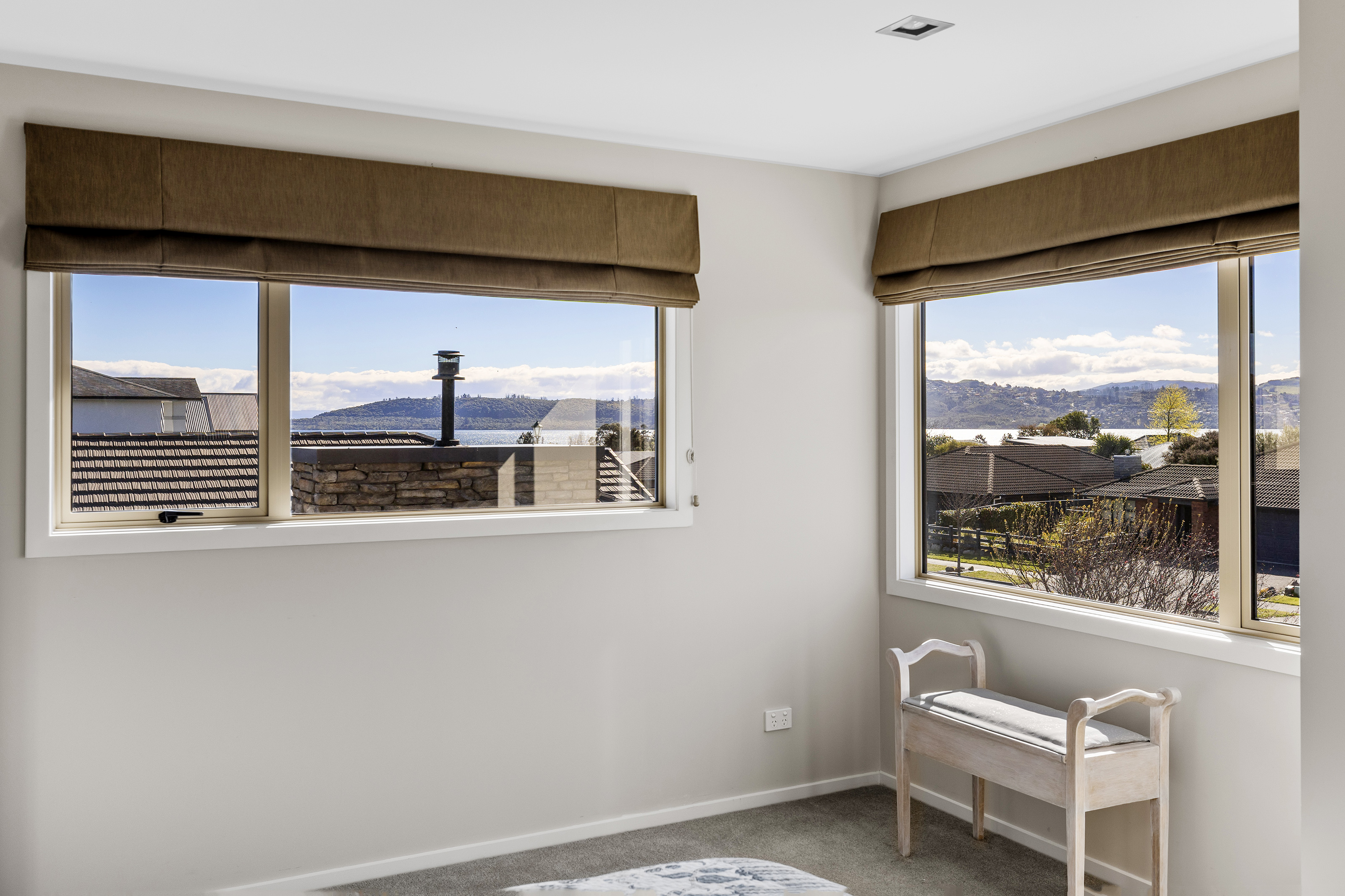  Immaculate, Spacious and Simply Ready to Enjoy - 物件實景