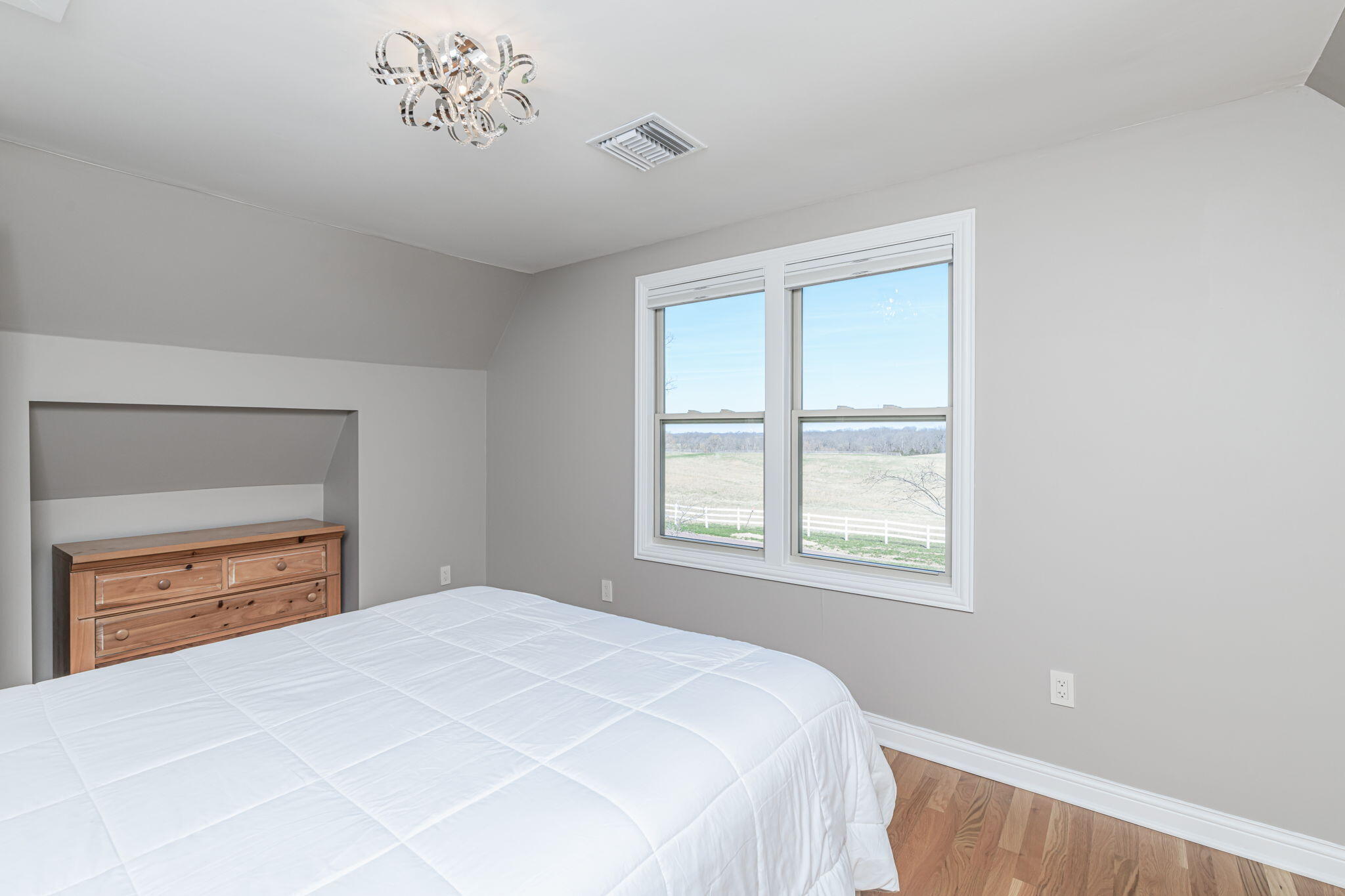 ROCHEPORT, Missouri, 65279, United States, 3 Bedrooms Bedrooms, ,3 BathroomsBathrooms,Residential,For Sale,1851198