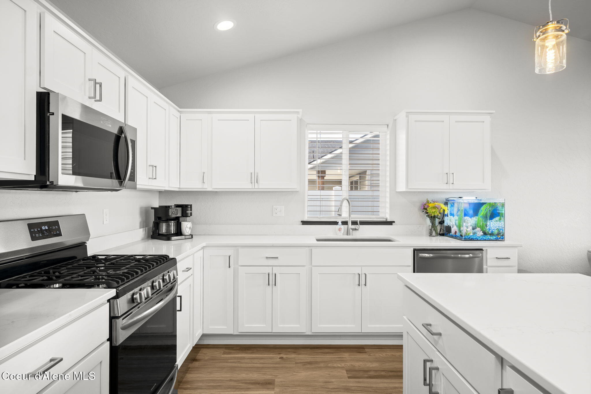 Rathdrum, Idaho, 83858, United States, 4 Bedrooms Bedrooms, ,2 BathroomsBathrooms,Residential,For Sale,1996490