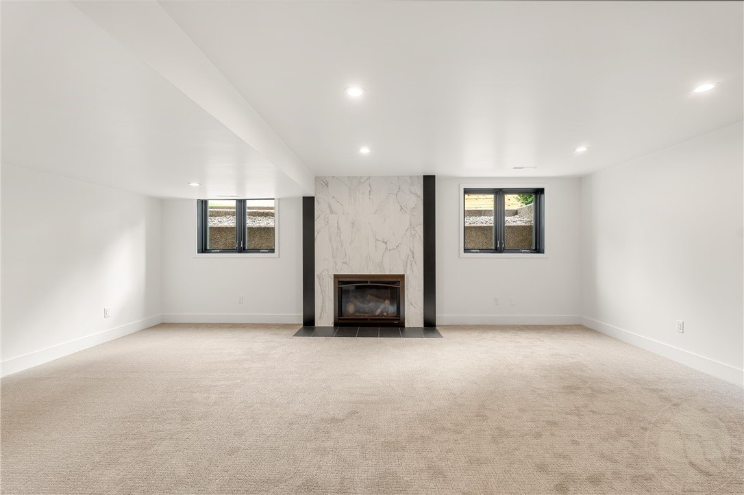 Billings, Montana, 59102, United States, 4 Bedrooms Bedrooms, ,4 BathroomsBathrooms,Residential,For Sale,1879294
