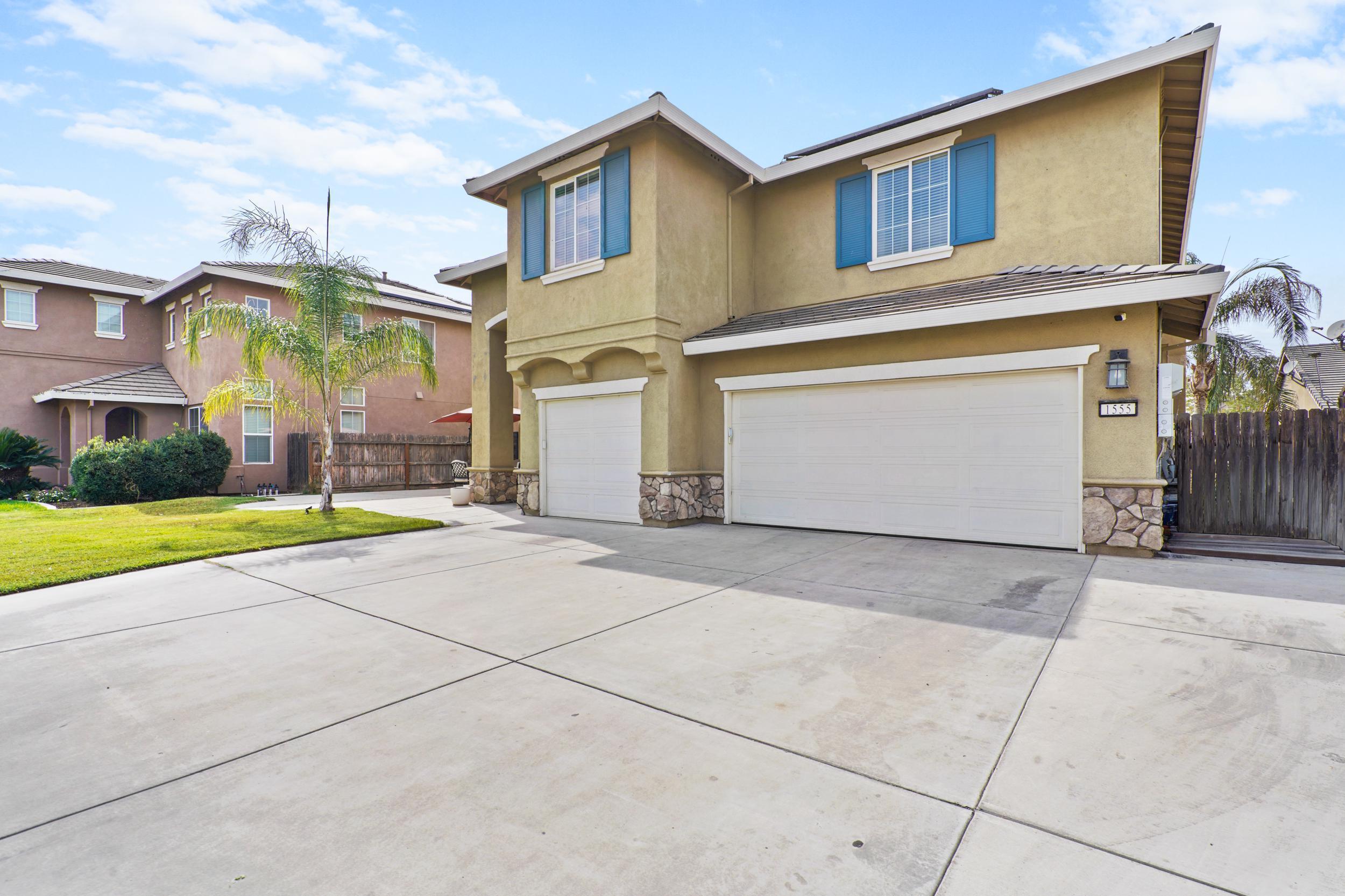 Porterville, California, 93257, United States, 5 Bedrooms Bedrooms, ,3 BathroomsBathrooms,Residential,For Sale,1983306