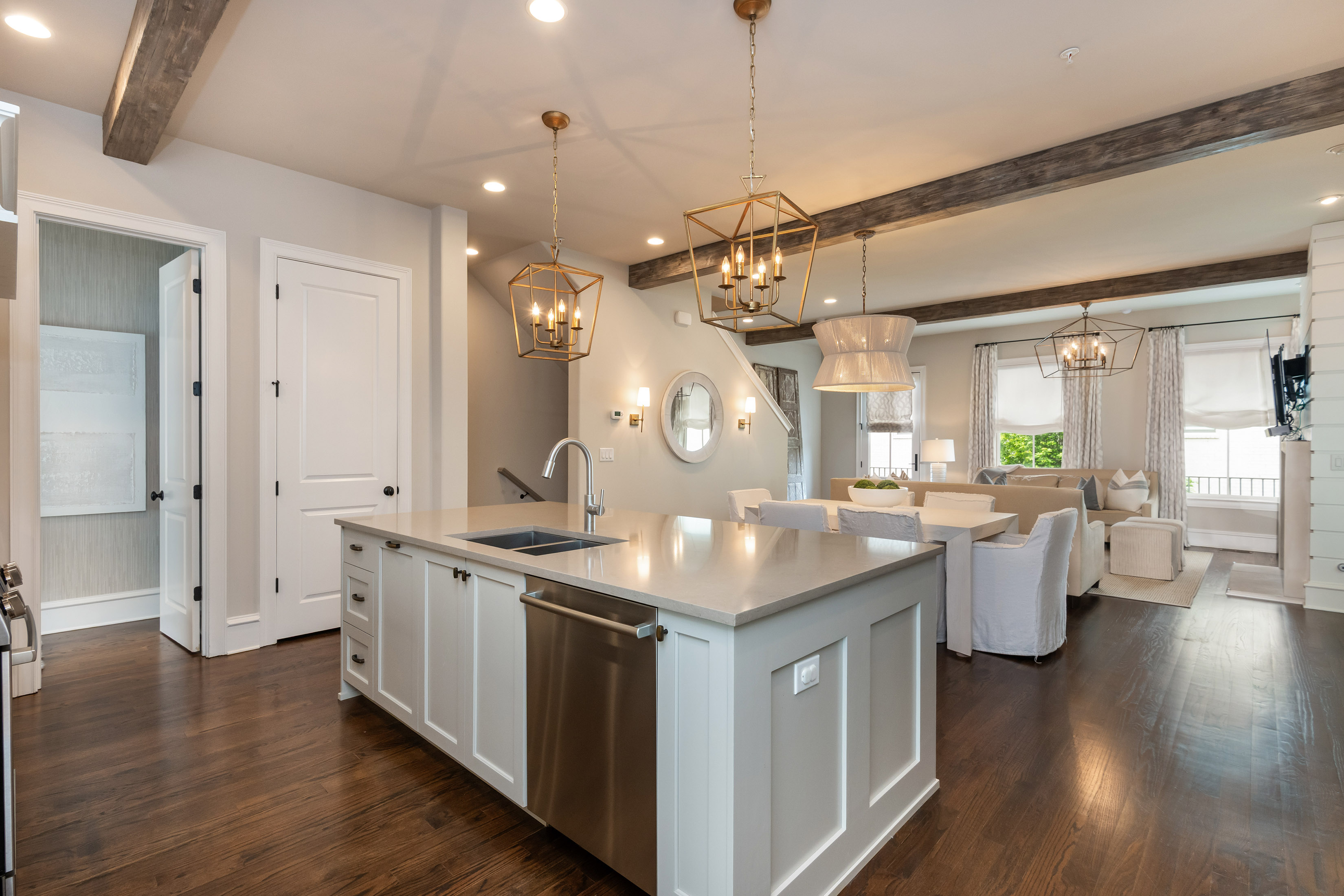  Stunning End-Unit Townhome in Avalon - 物件實景